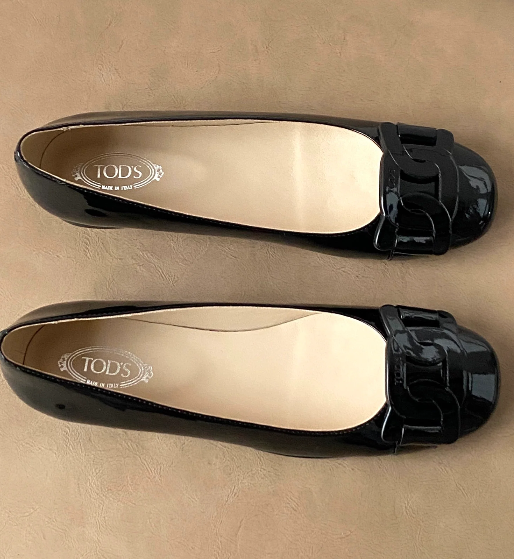 Лакированные балетки Tods