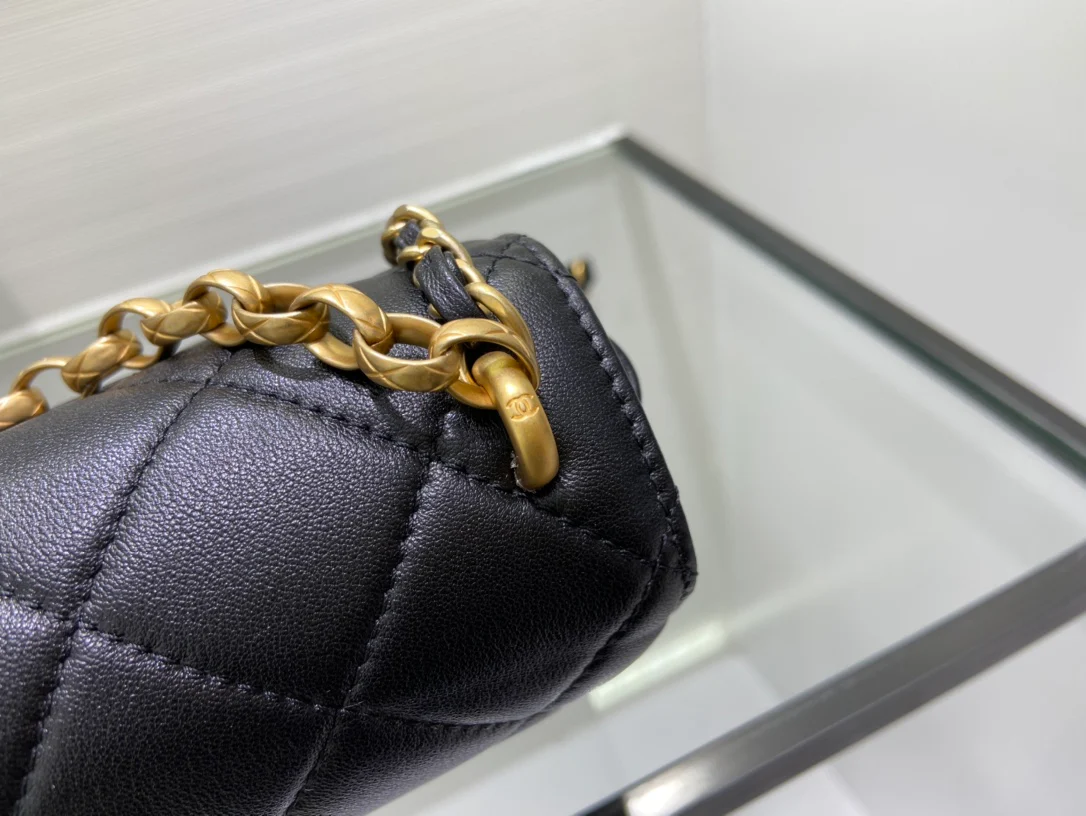 Сумка Chanel Coco Kingdom на цепочке