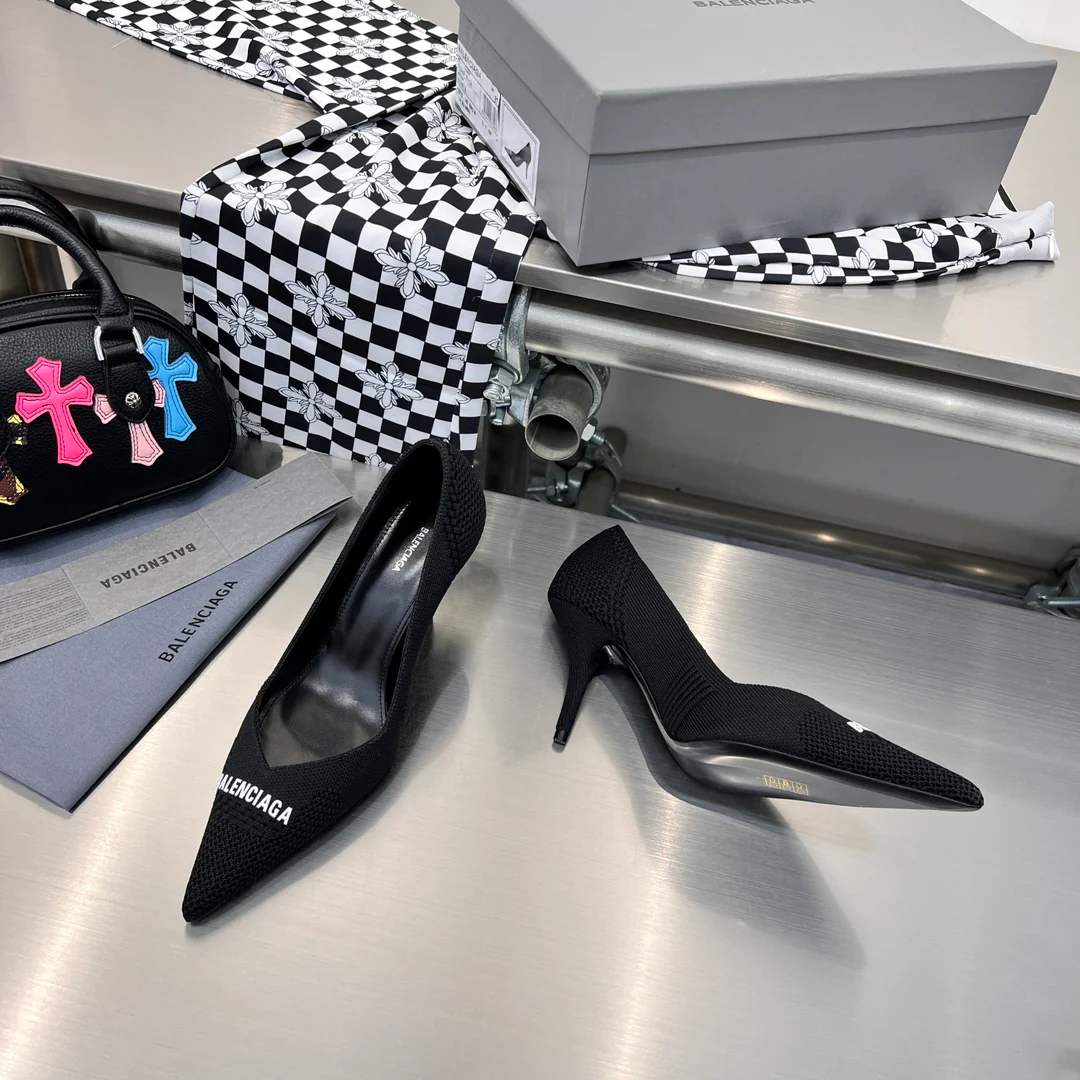 Balenciaga Весна/Лето 2023 - Туфли-лодочки на шпильке с острым носком - 9 см