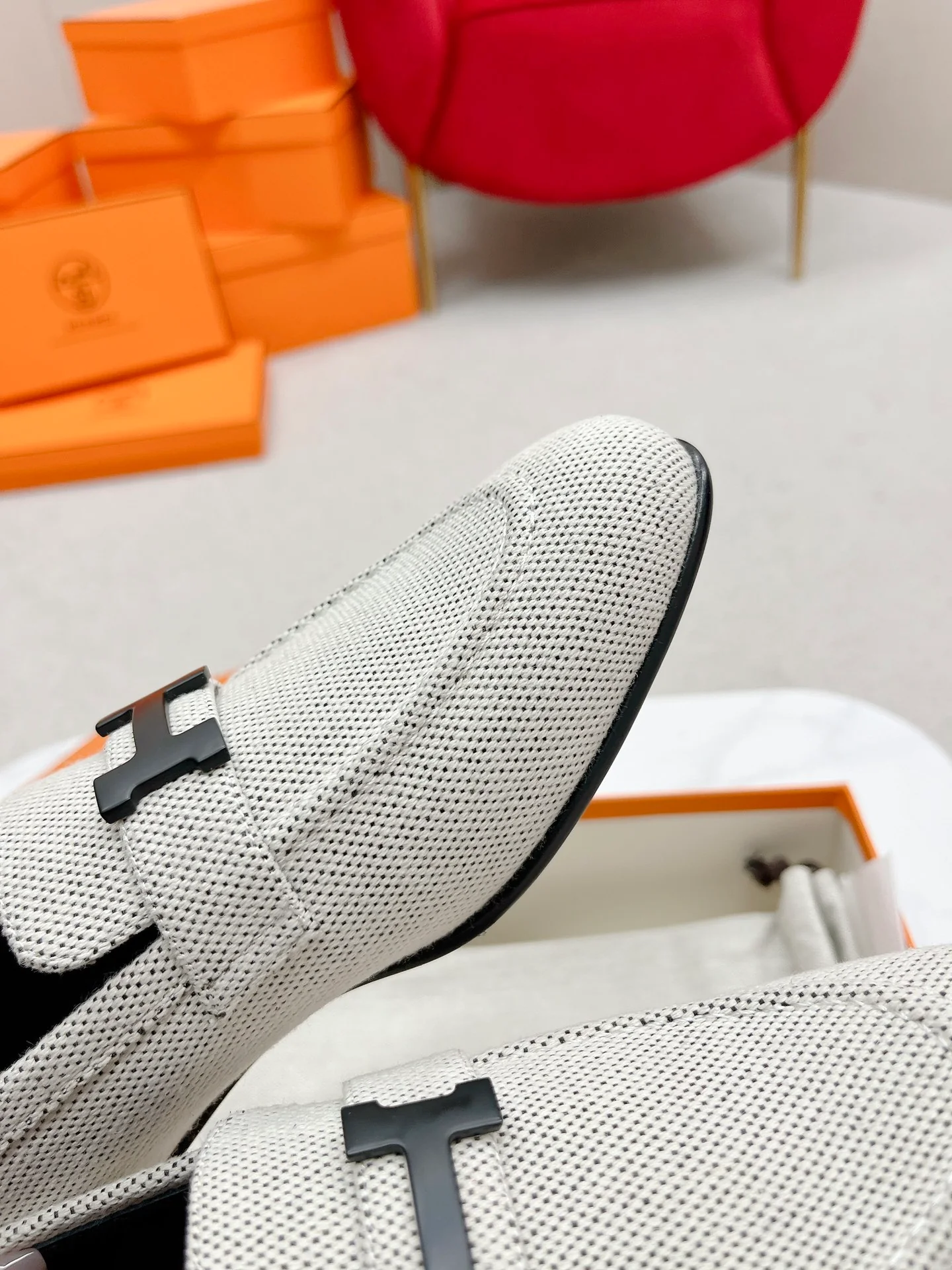 Лоферы Hermes Royal - бежево-серые