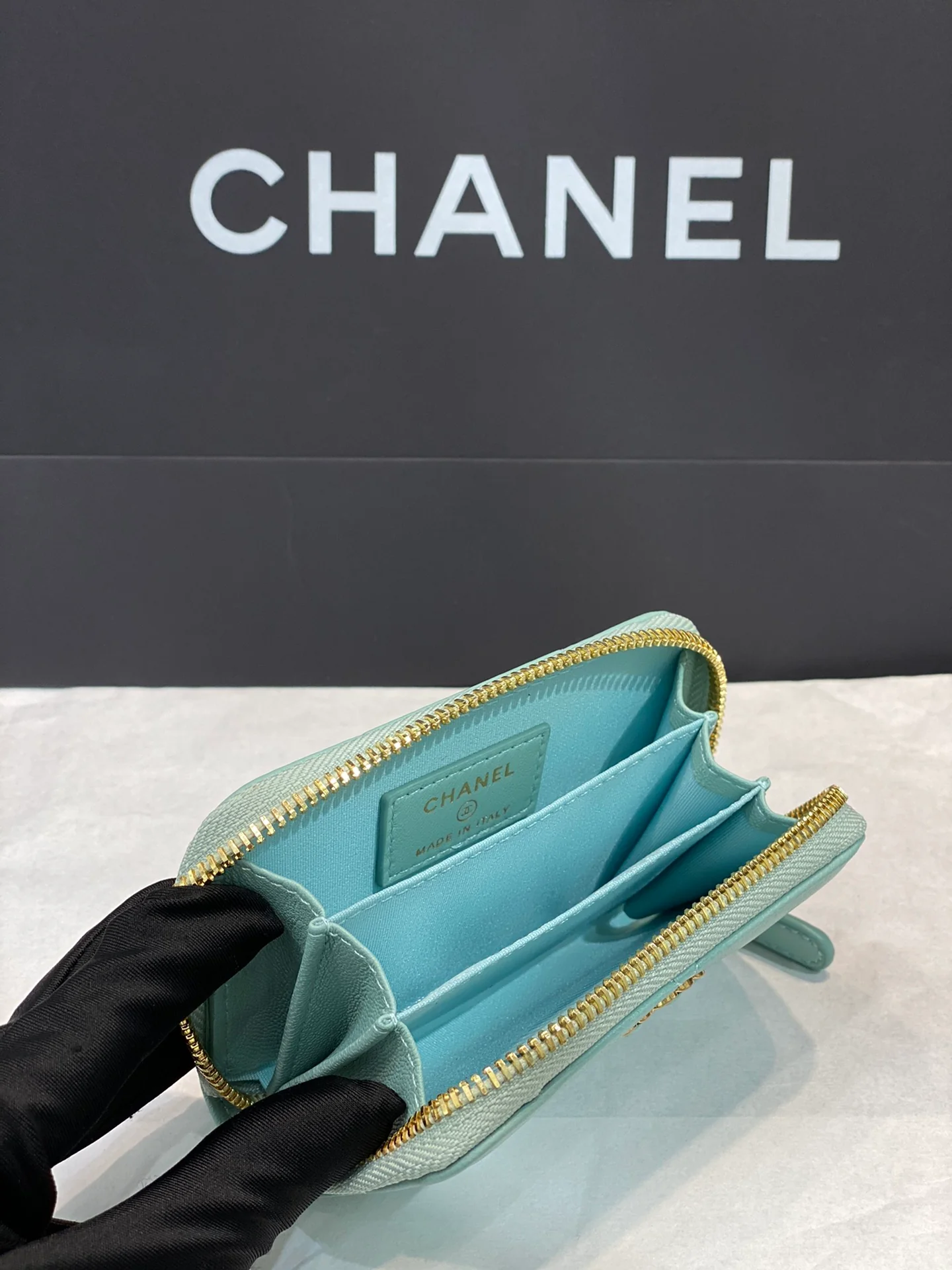 Chanel-19系列 大菱格拉链卡包 蓝色