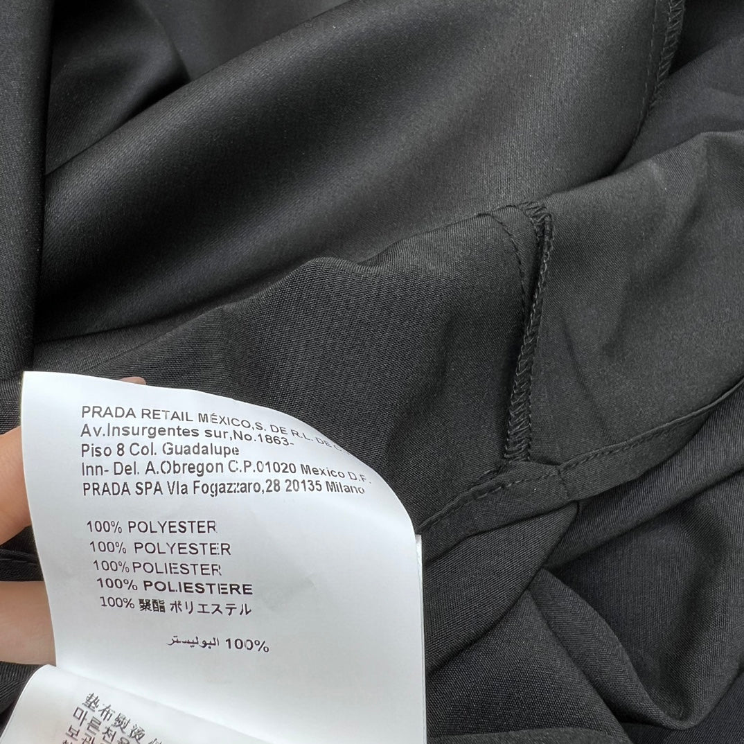 Miu Miu - 2404 - Классическое элегантное маленькое черное платье в стиле Хепберн, расшитое бисером, на тонких бретельках.