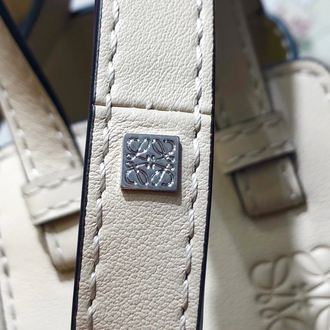 Loewe-hammock-mini-11x19-5x17-cm-21