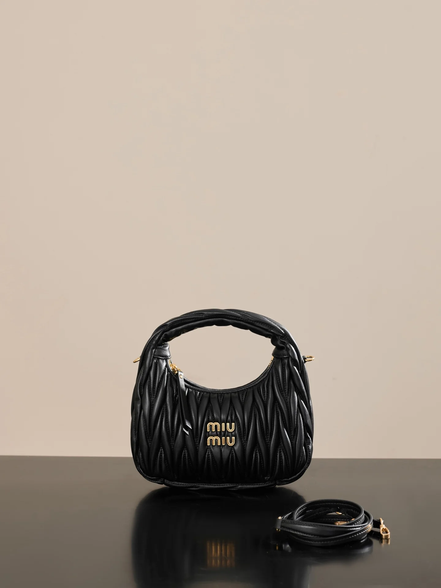 Miu Miu-5bc125m900-??????-????-Маленький-Черный