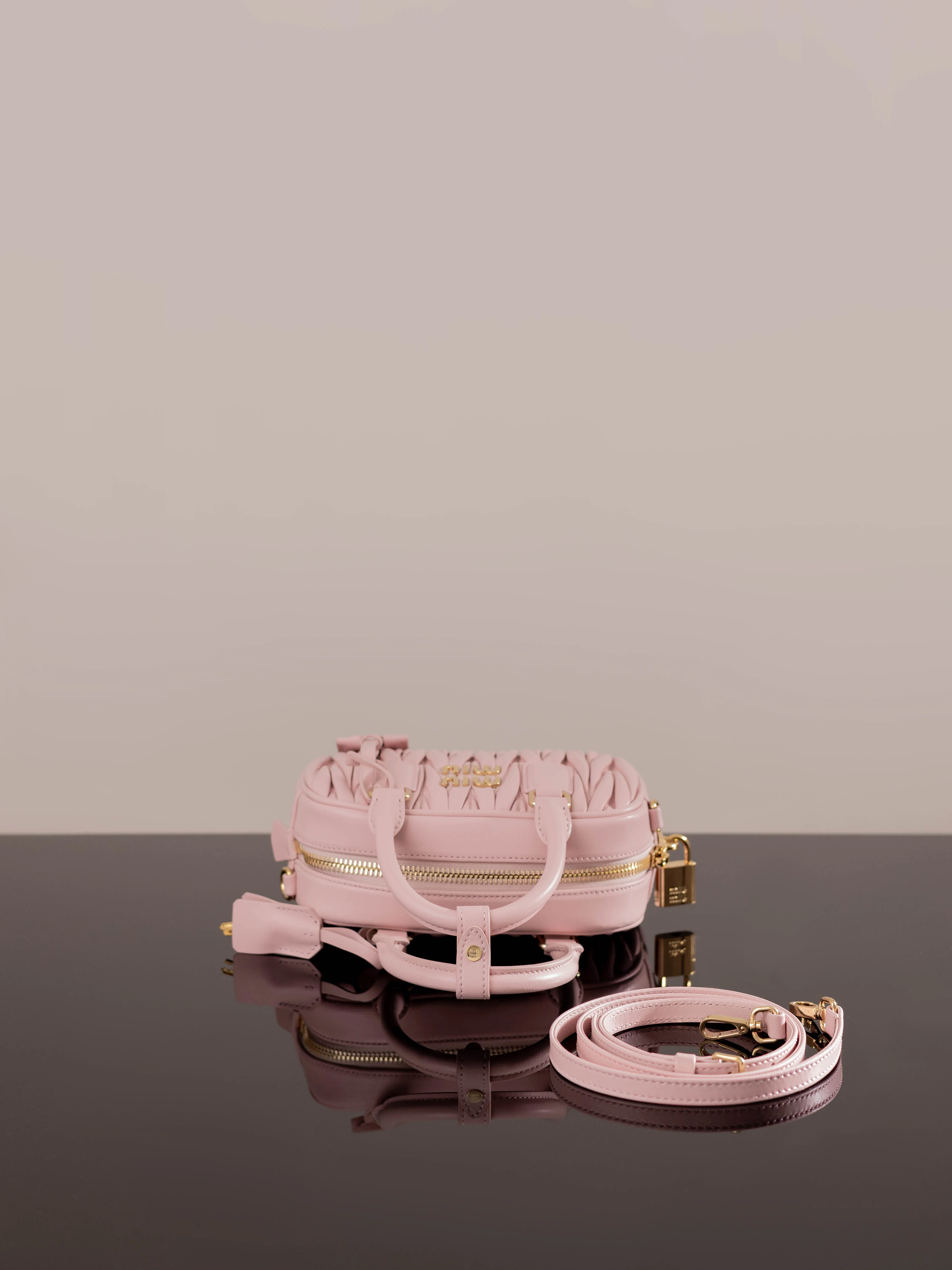 Miu Miu-5bb142m1200-??????-??????-Розовый