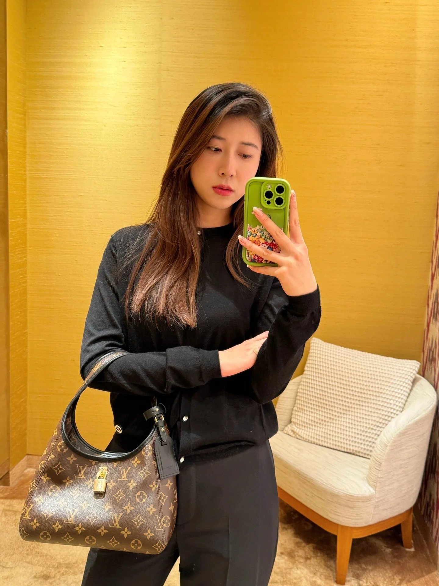 LV-m12940-the-drop подмышечная сумка-маленькая черная