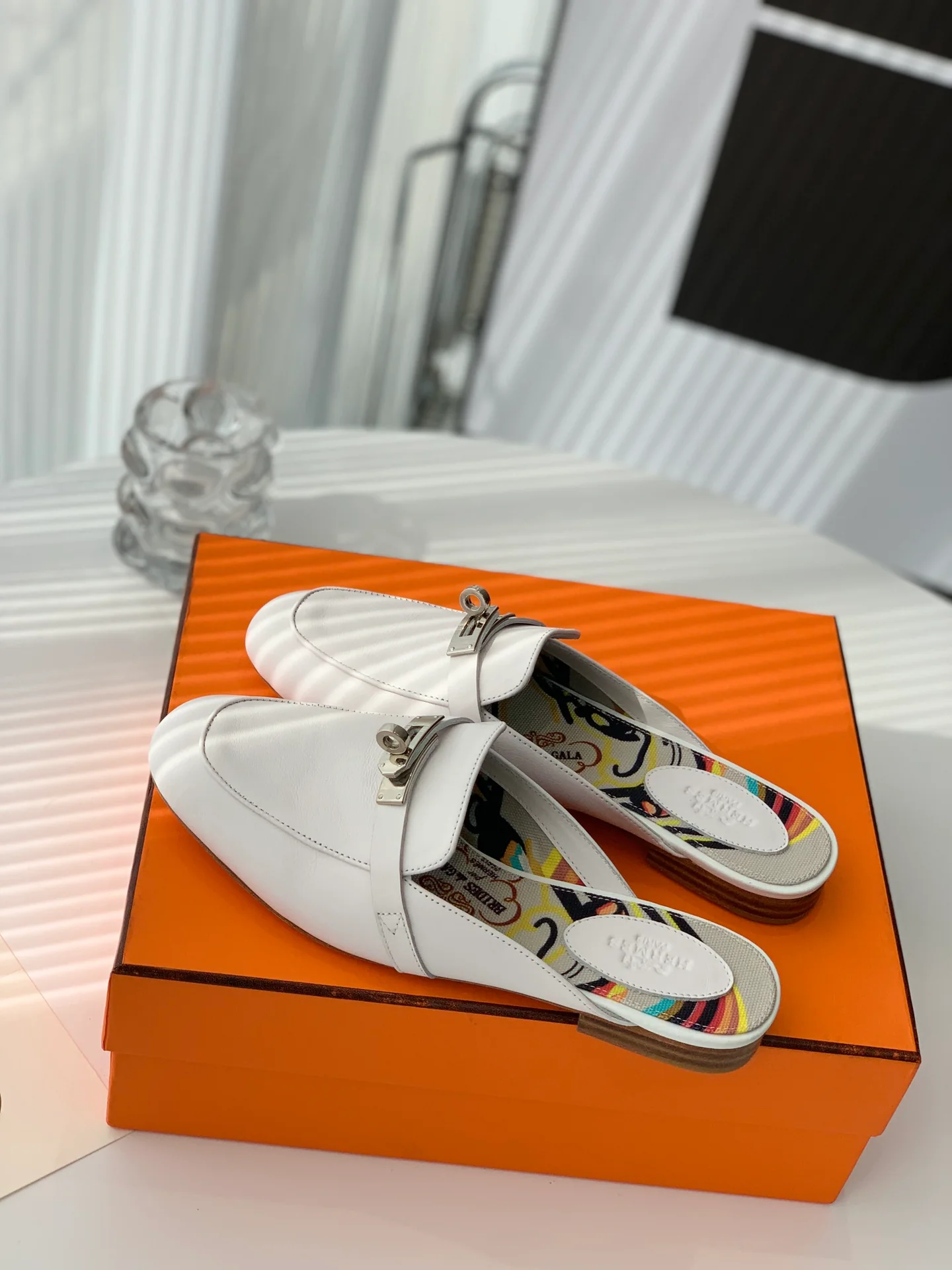 Hermes-Kelly Muller Half-Trailer-1