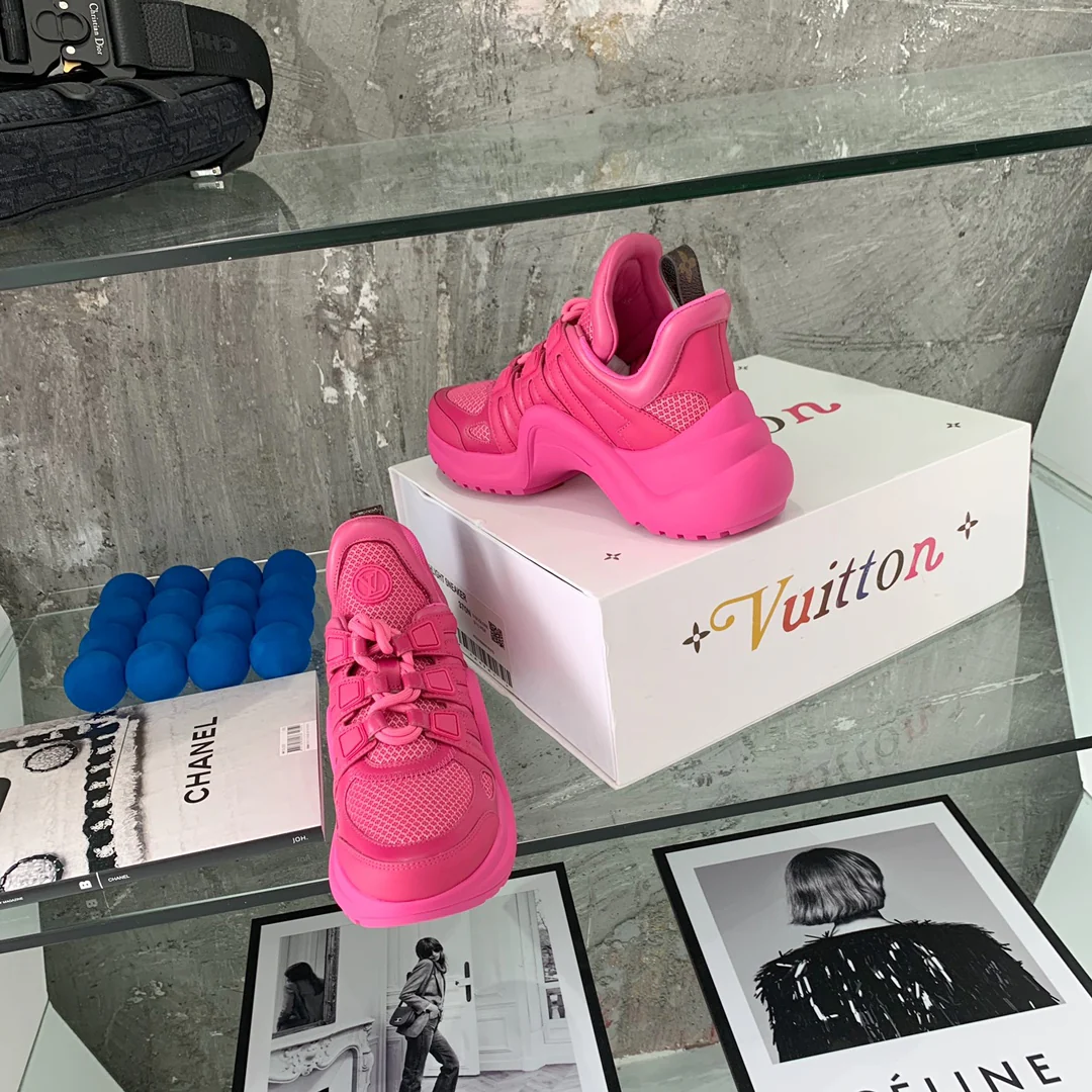 Обувь LV - Массивные кроссовки LV - 18