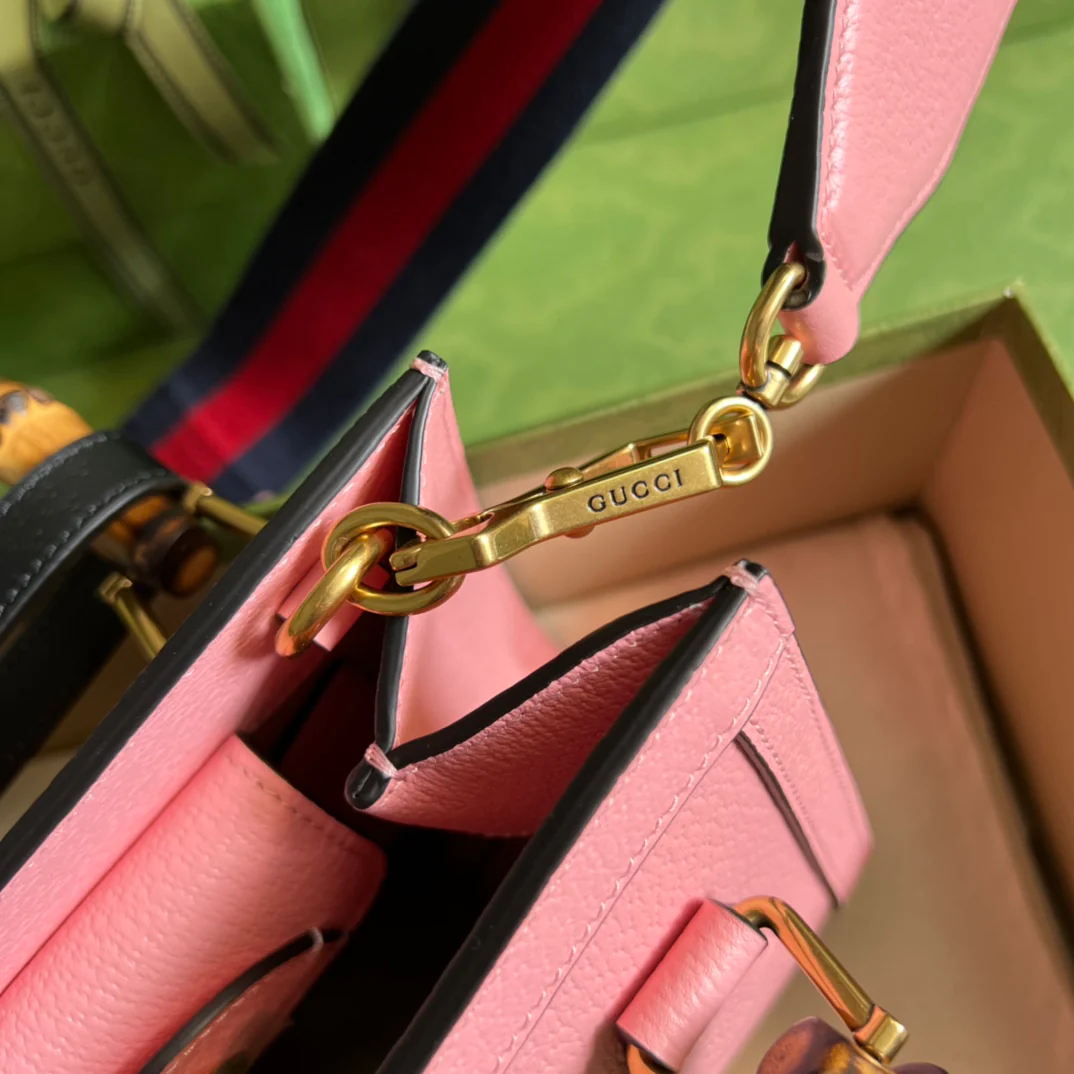 Сумка Gucci Bamboo - Маленькая сумка - 20x16x10 см - Розовая кожа