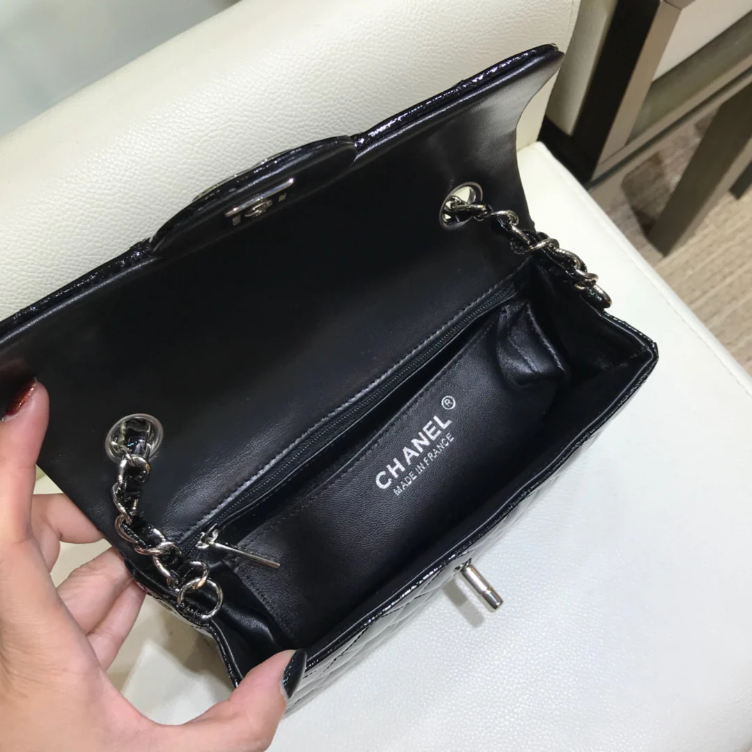 Сумка Chanel CF - лакированная кожа - серебряная цепочка - 25 см - 1