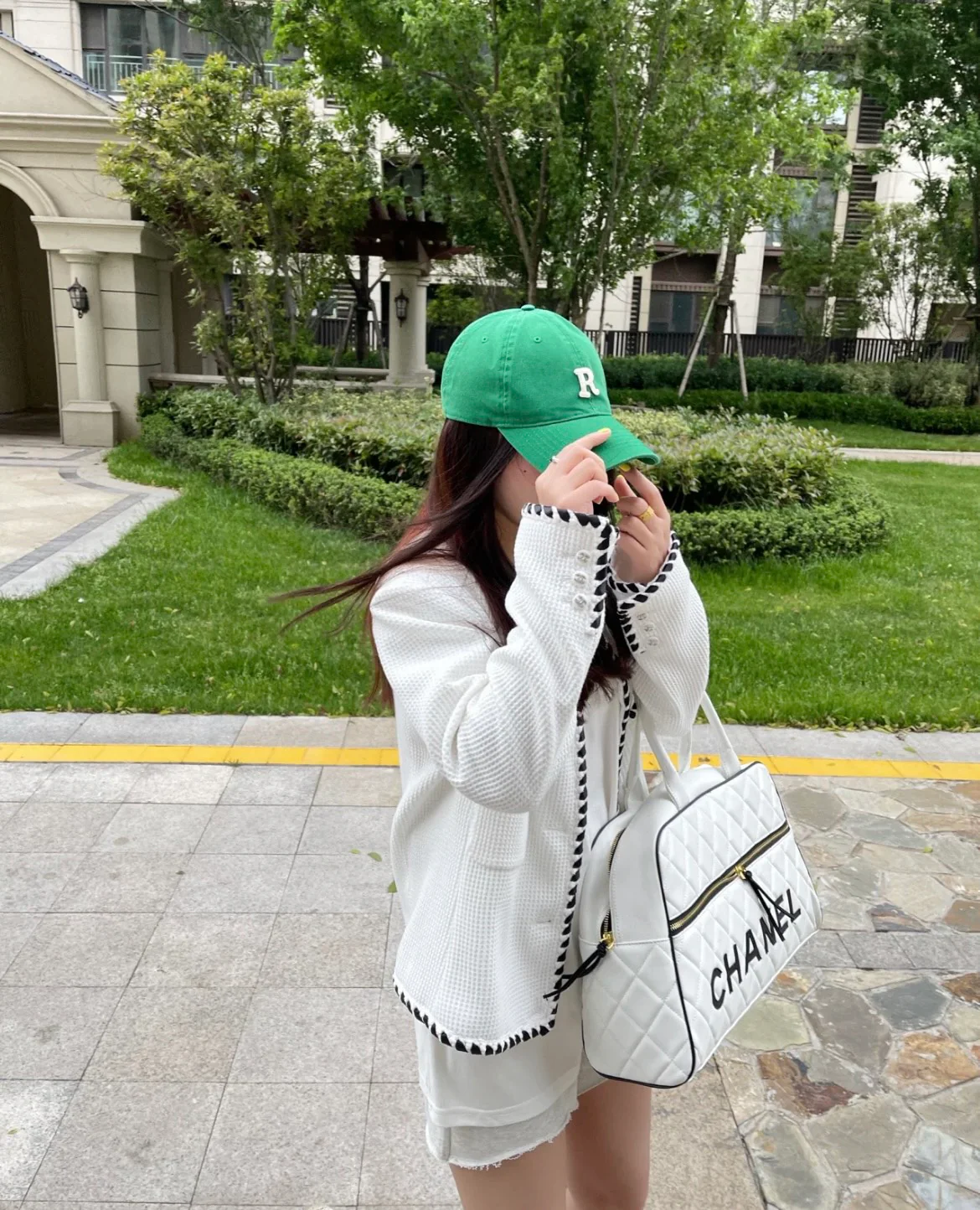 Сумка для переноски шаров для боулинга 25 пенсов - белая.