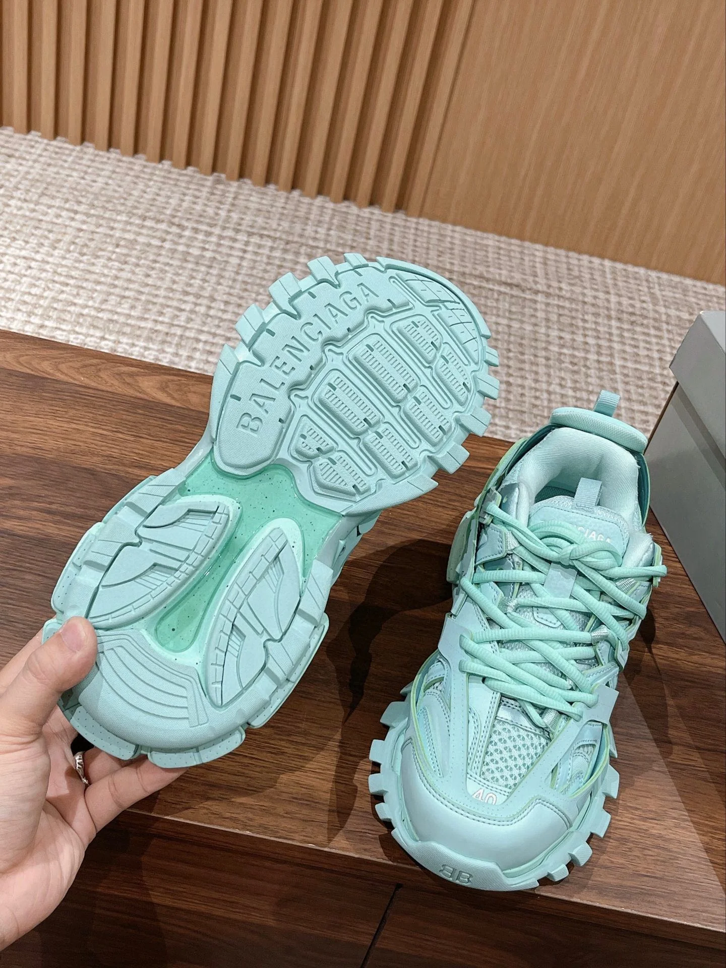 Кроссовки Balenciaga Track 3-0 (3-го поколения) Chunk - унисекс - зеленые