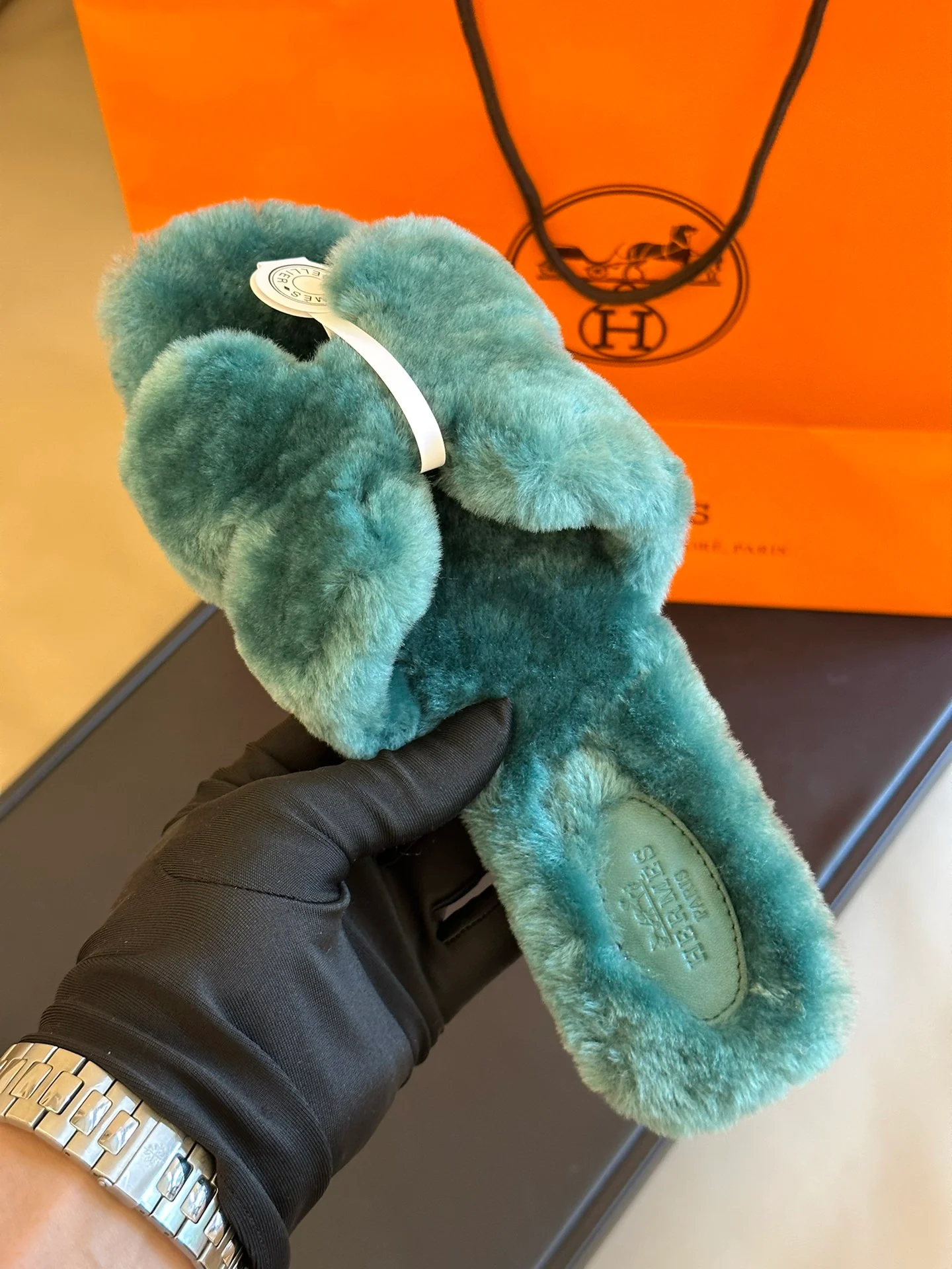 Шерстяные тапочки Hermes 2024 года - зеленые