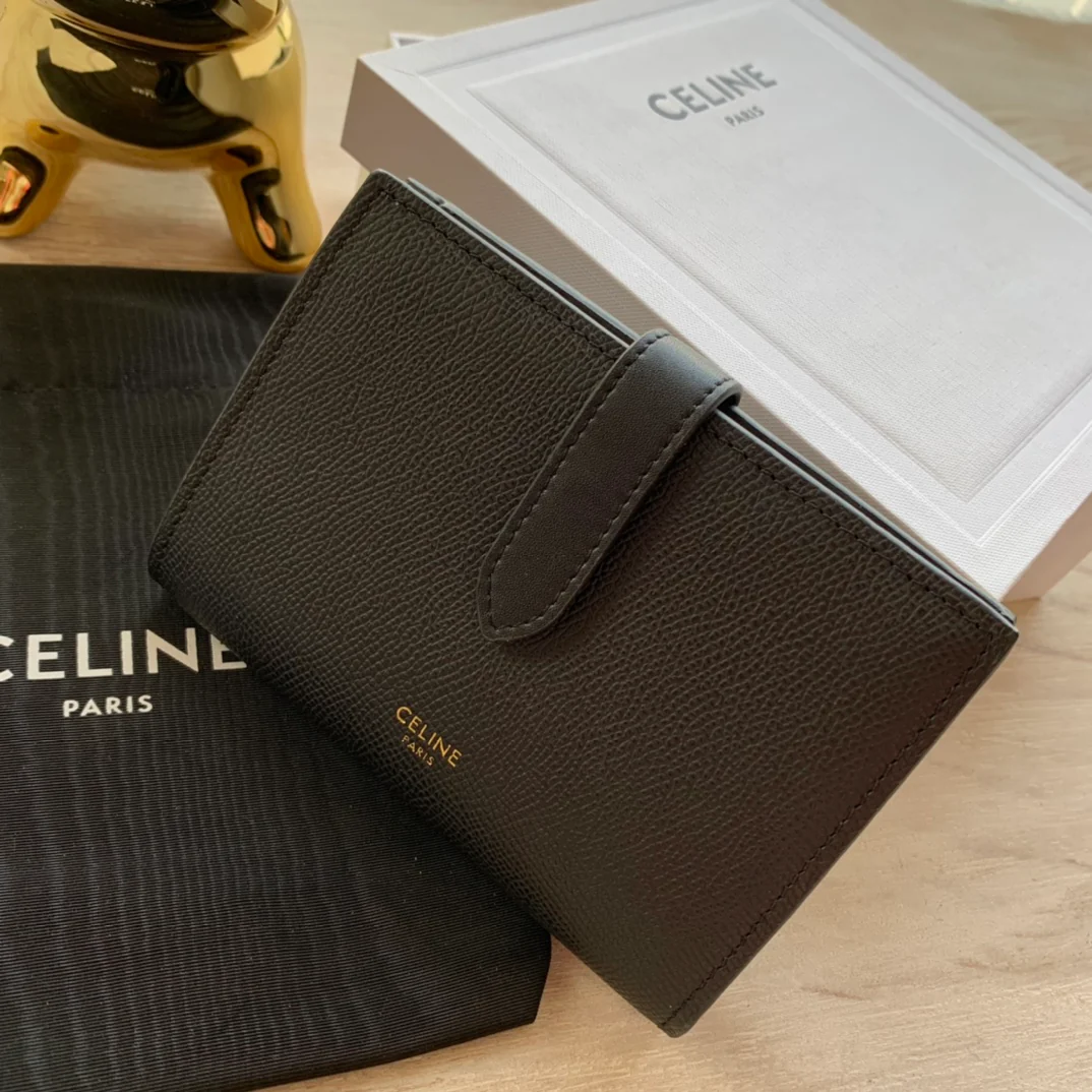 Кошелек Celine Strap из зернистой телячьей кожи - 11