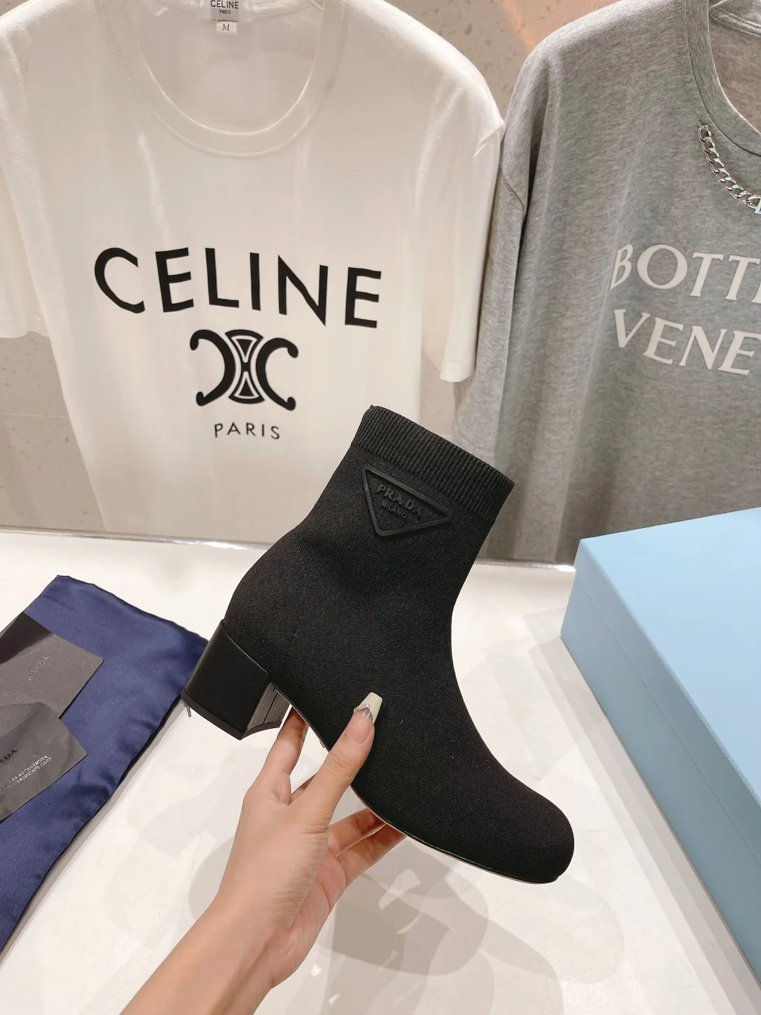 Ботильоны на высоком каблуке Prada 2024 — черные