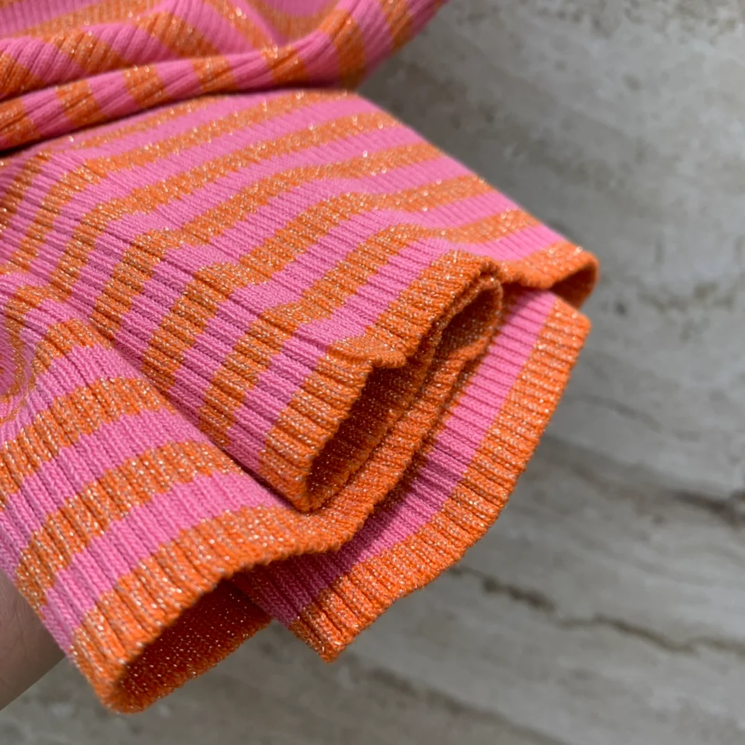 Chanel-2403 - Роскошный и красивый вязаный жилет