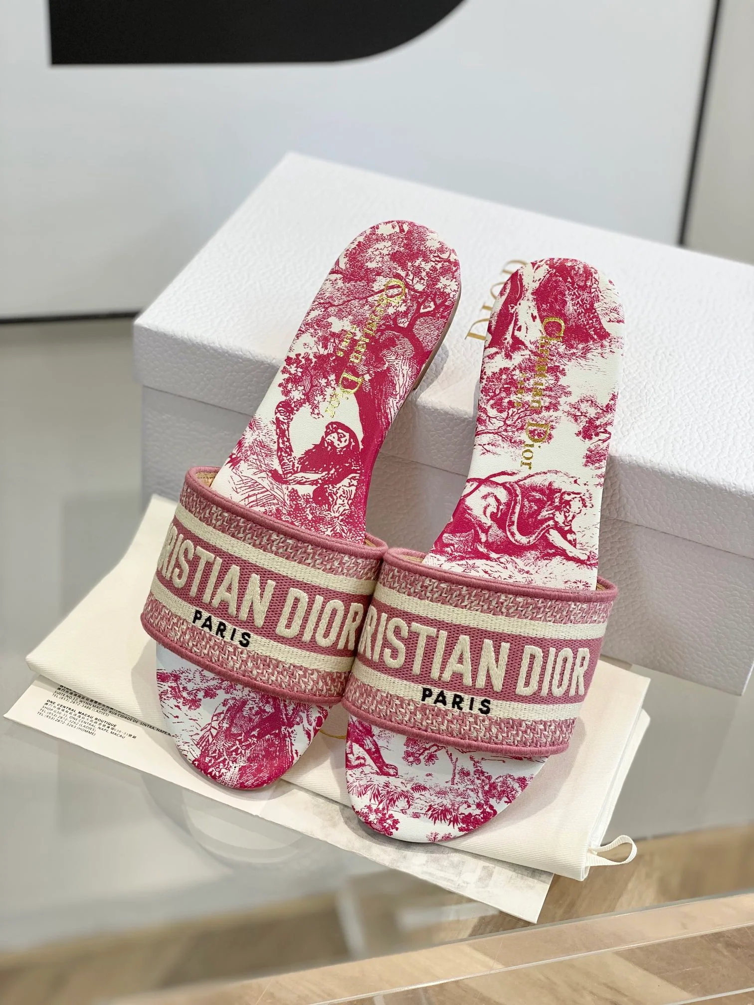 Тапочки Dior с жаккардовой вышивкой - розовые