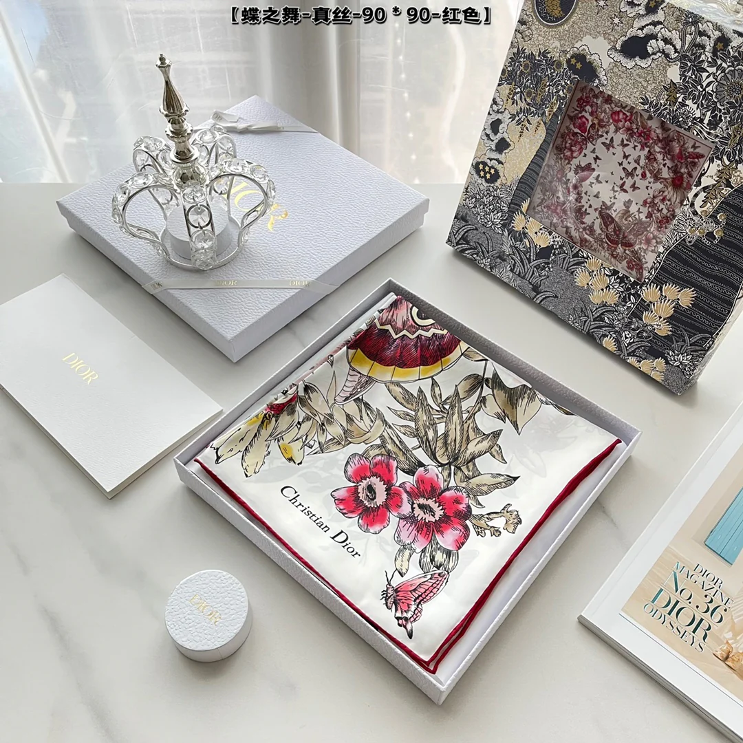 Dior - Шелковый шарф 