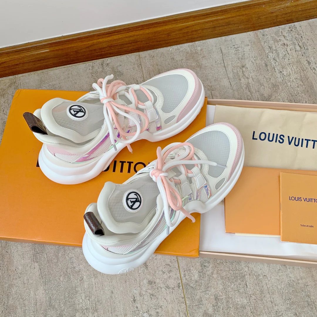 Серия LV-Archlight - Новые кроссовки для папы - 2