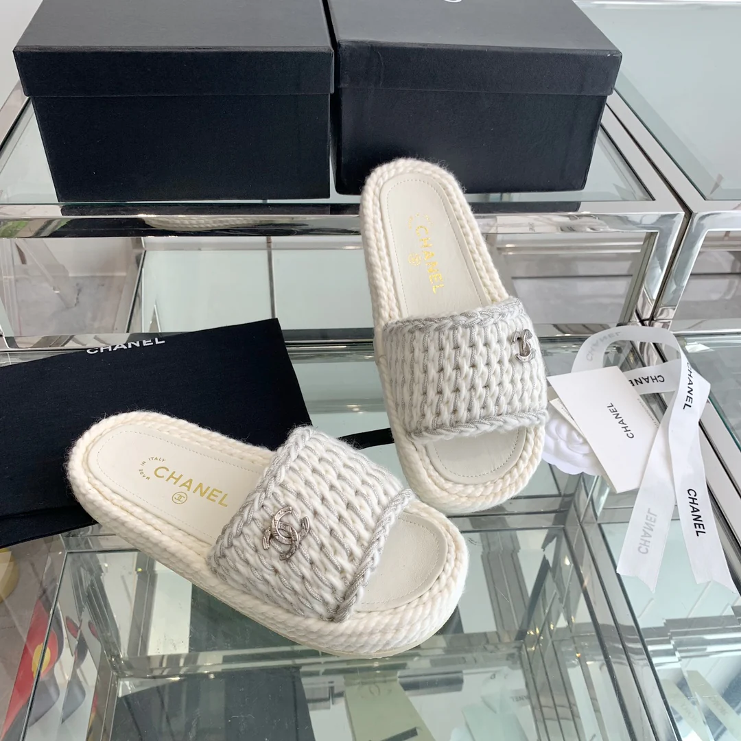 Chanel - Плетеные тапочки - Белые