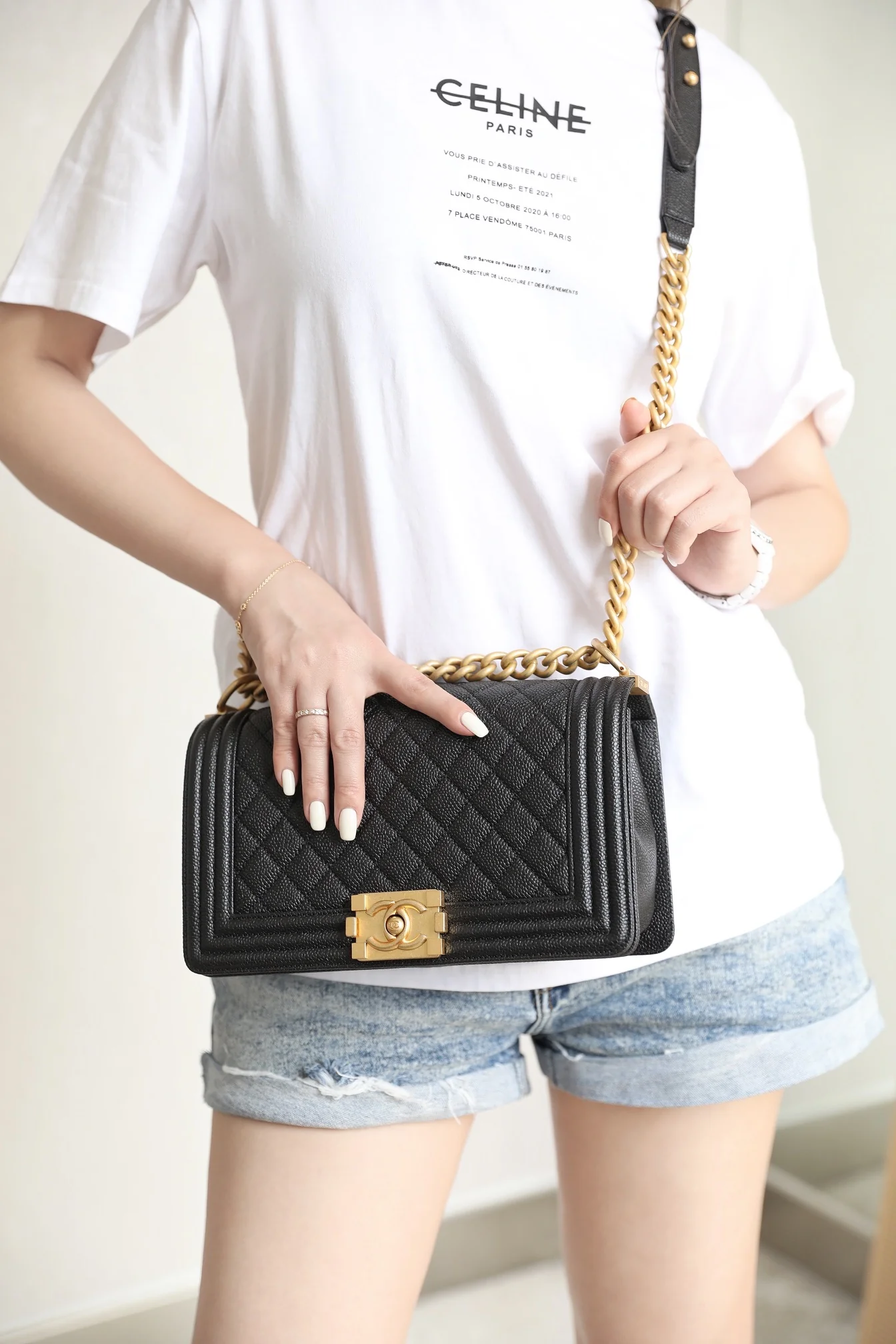 Chanel Le Boy Crystal Diamond Pattern Caviar - Medium - Black Gold