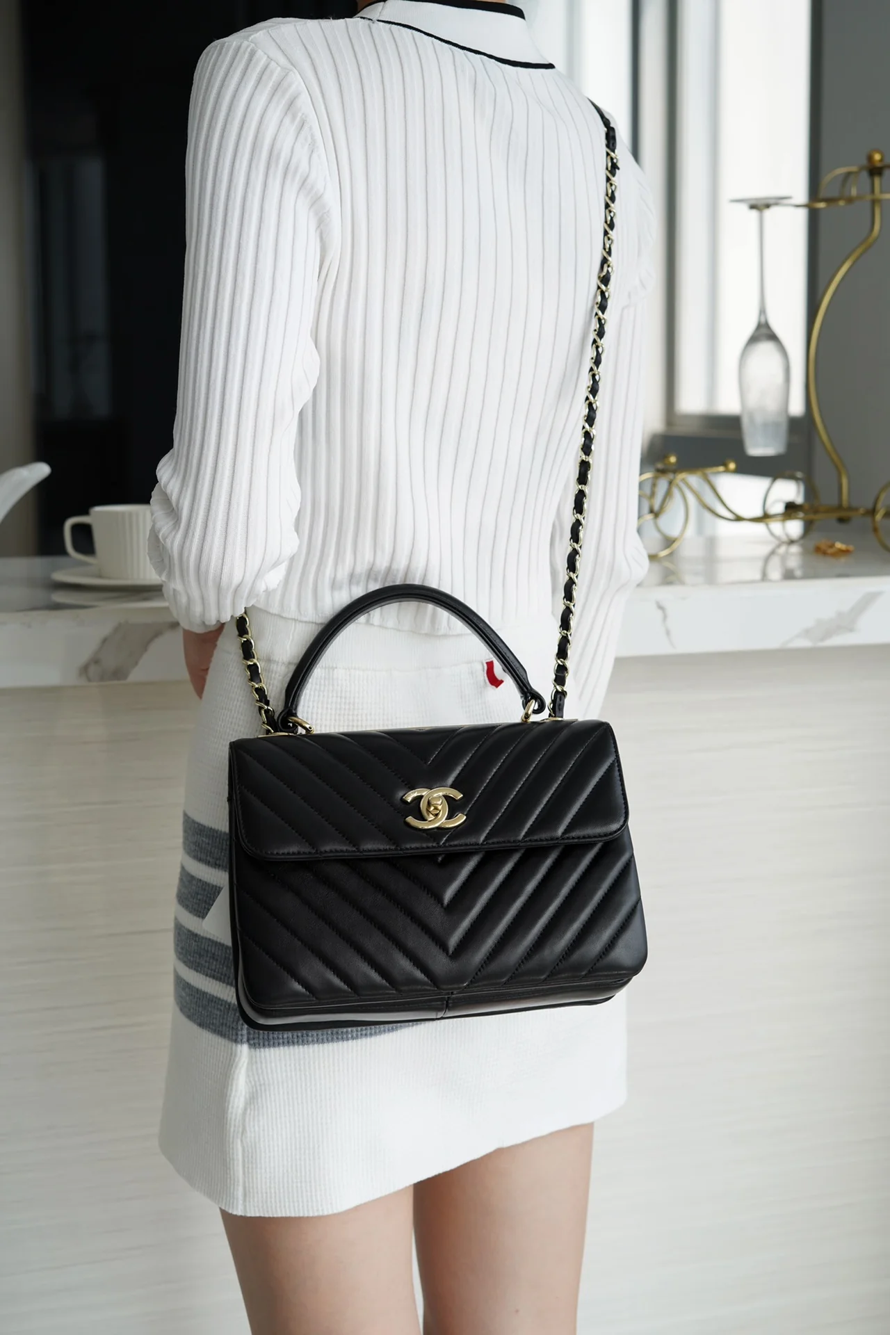 Chanel Trendy CC V Classic Black - 25cm