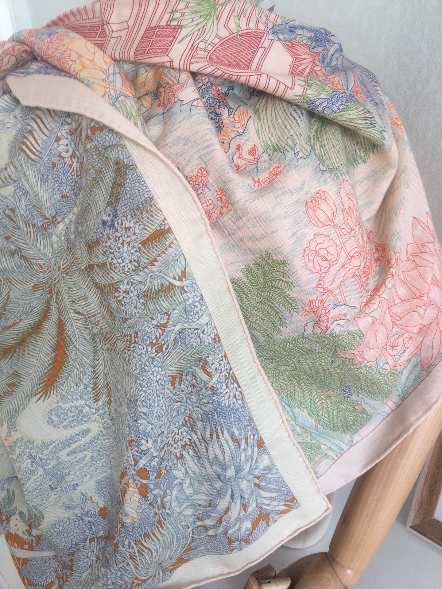 Двусторонний бархатный платок Hermes 140 - 2 шт.