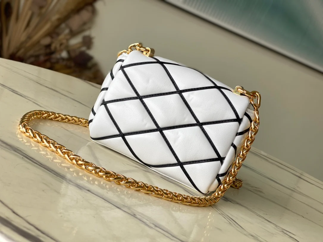 m23762-LV-pic0go-14 Сумка - Белая