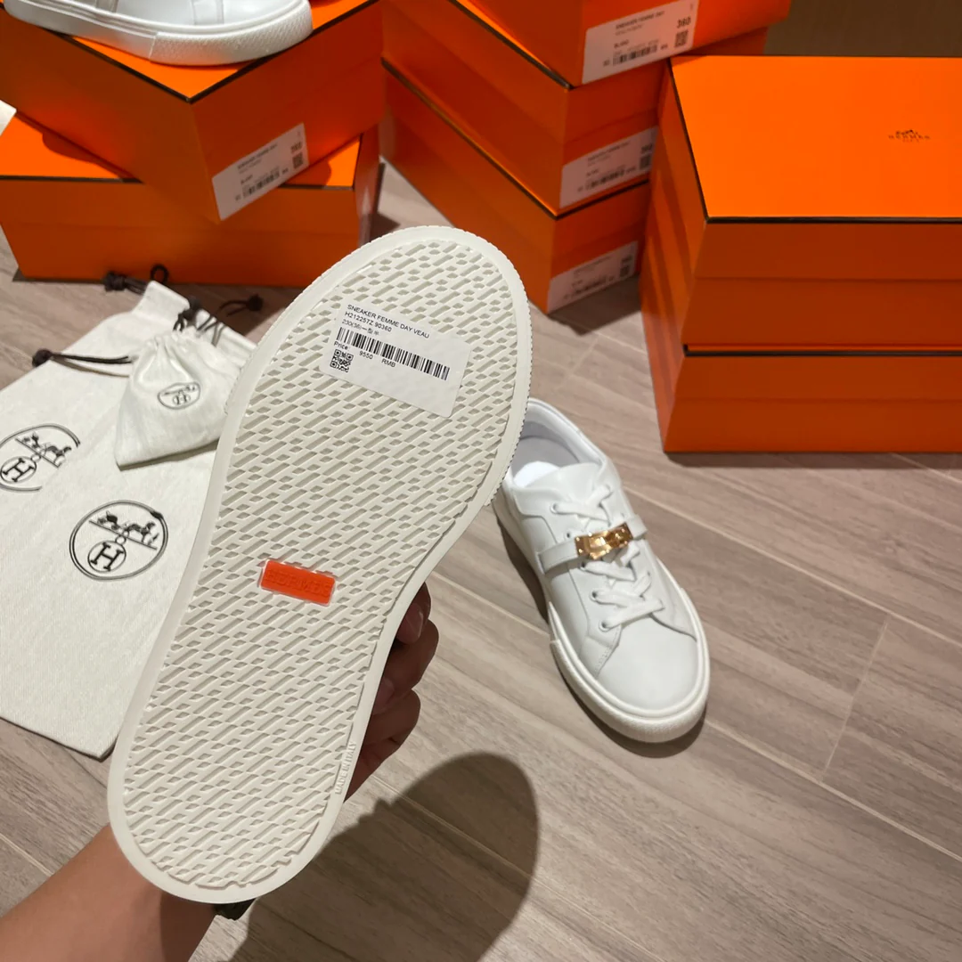 Hermes - Новейшие белые кроссовки Kelly Buckle - Мужские - 1