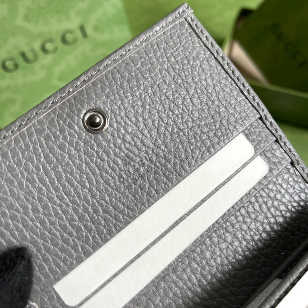 Gucci GG Marmont系列卡包