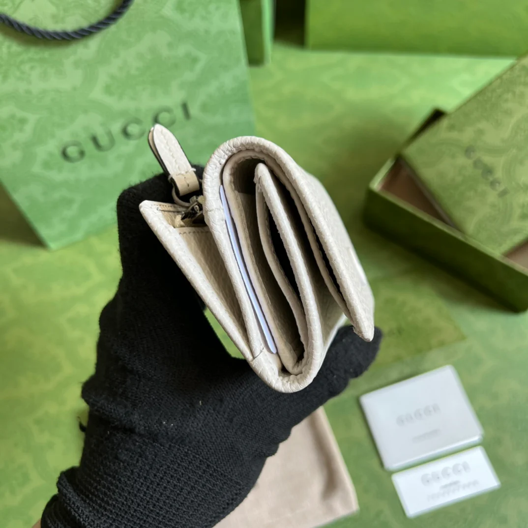 GG Marmont系列三折短夹