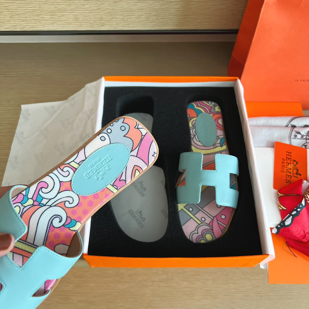 Классические тапочки Hermes H — улучшенная упаковка — светло-голубой