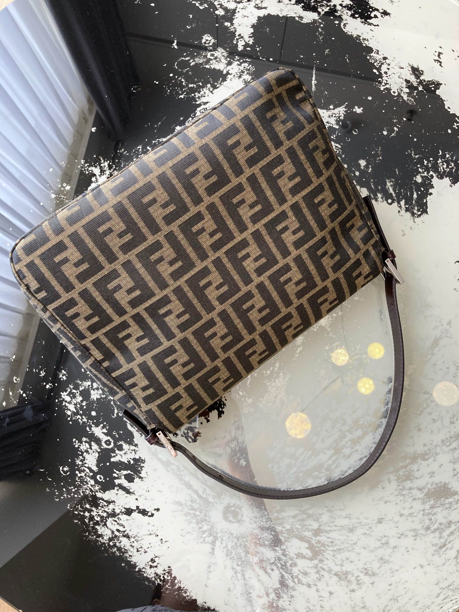 Багет Fendi, багет, багет