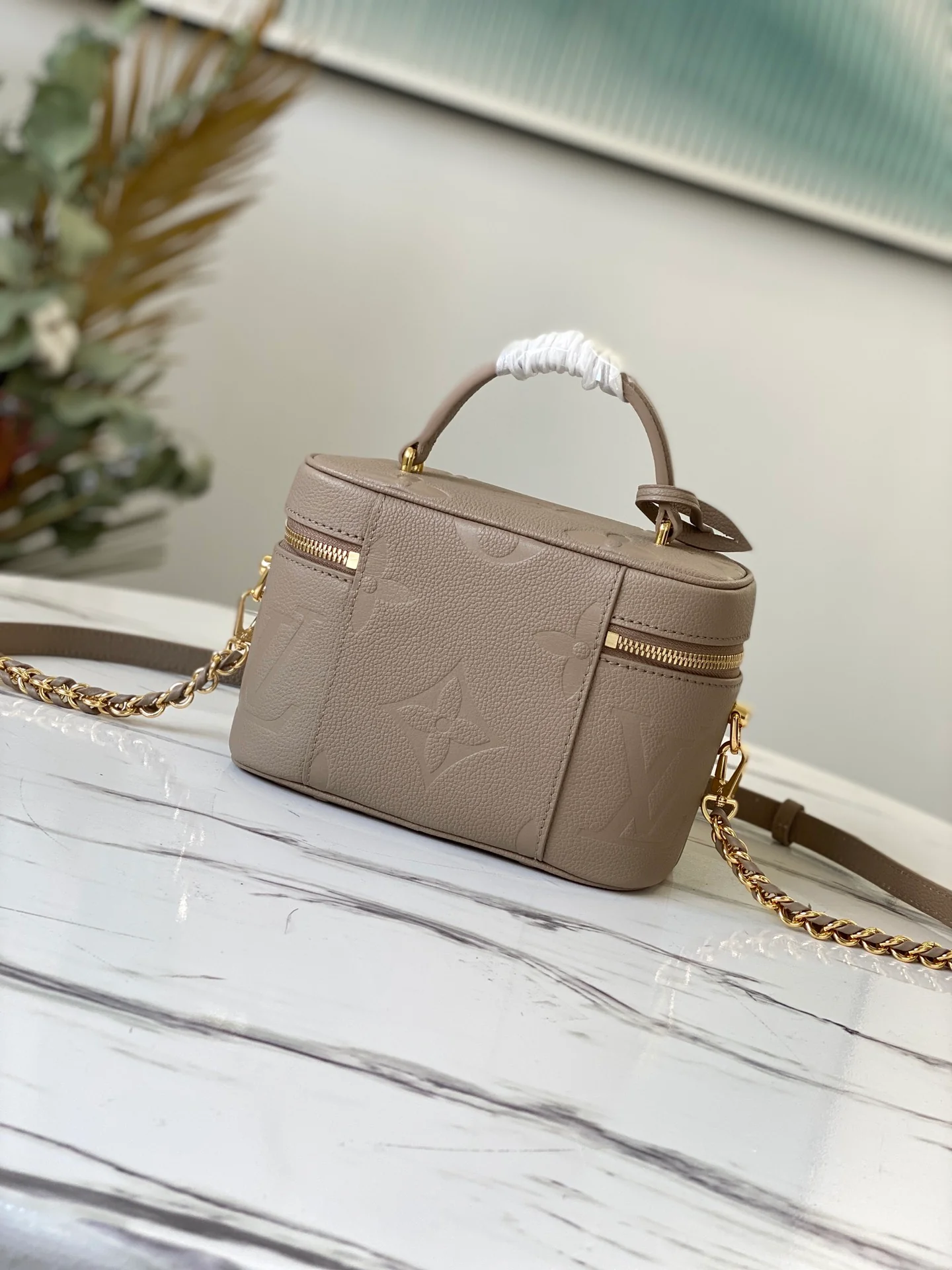 lv-m45608-vanity-small handbag