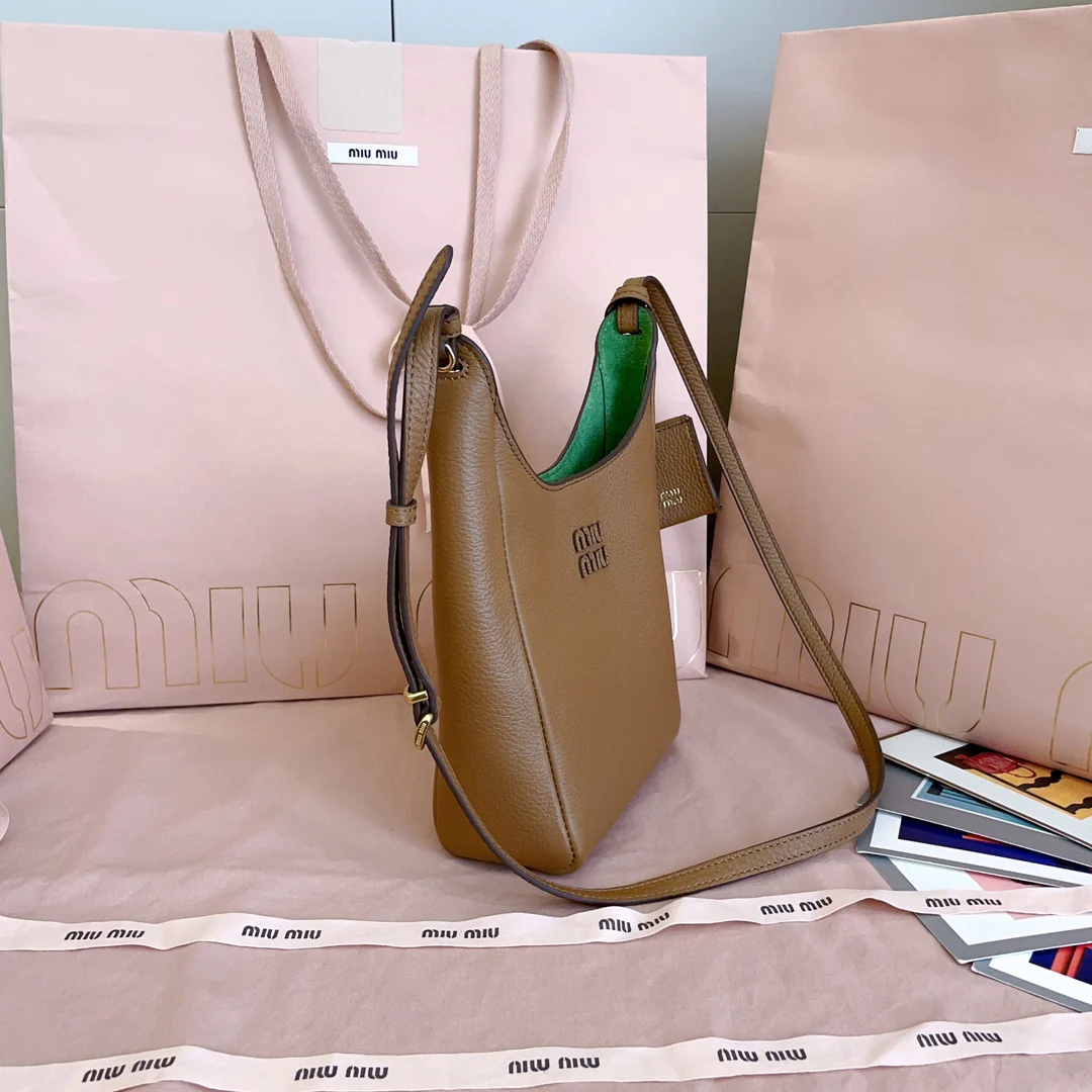 Сумка через плечо Miu Miu-5be099, коричнево-зеленая.