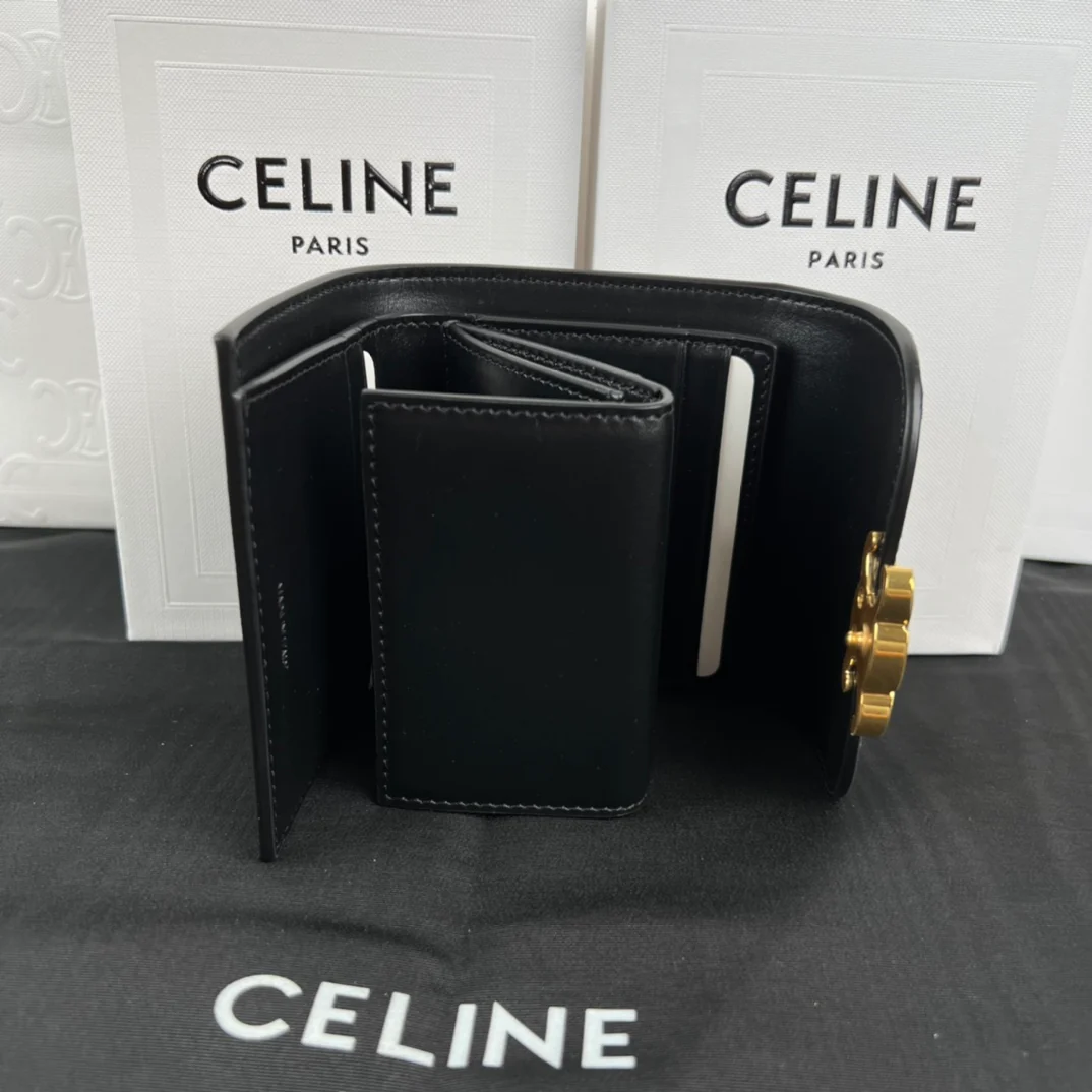 Celine-TRIOMPHE 小号光滑羊皮革钱包 黑色