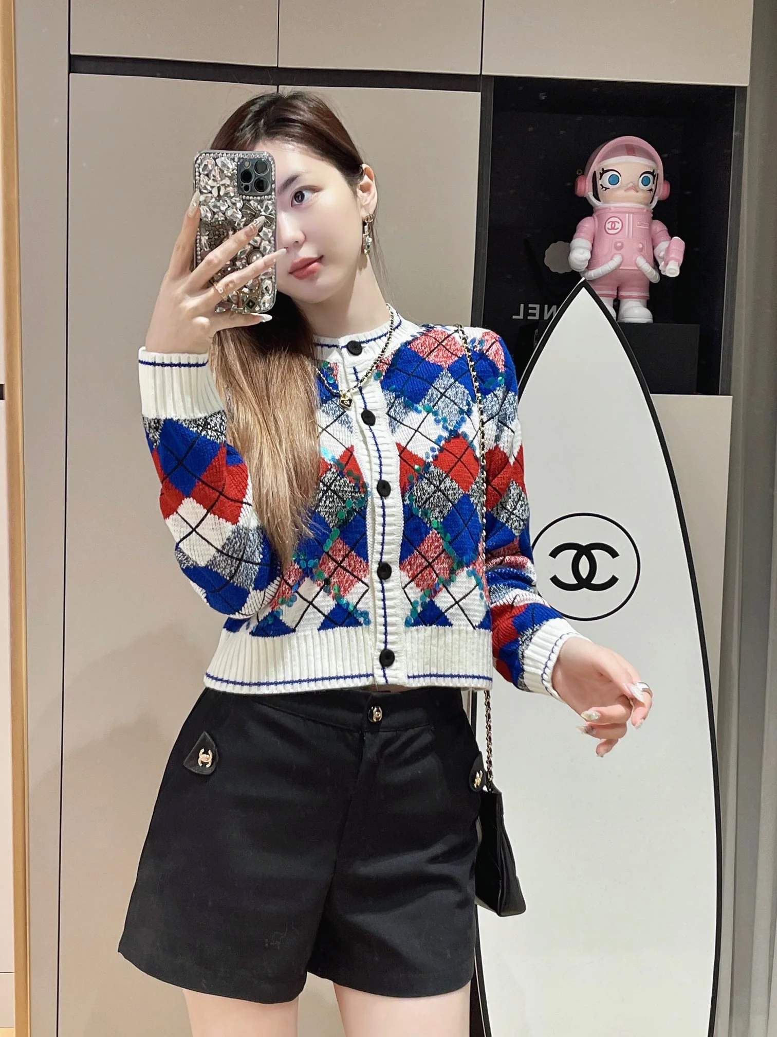 Chanel 2403 - Стеганый кардиган с круглым вырезом и контрастными цветами