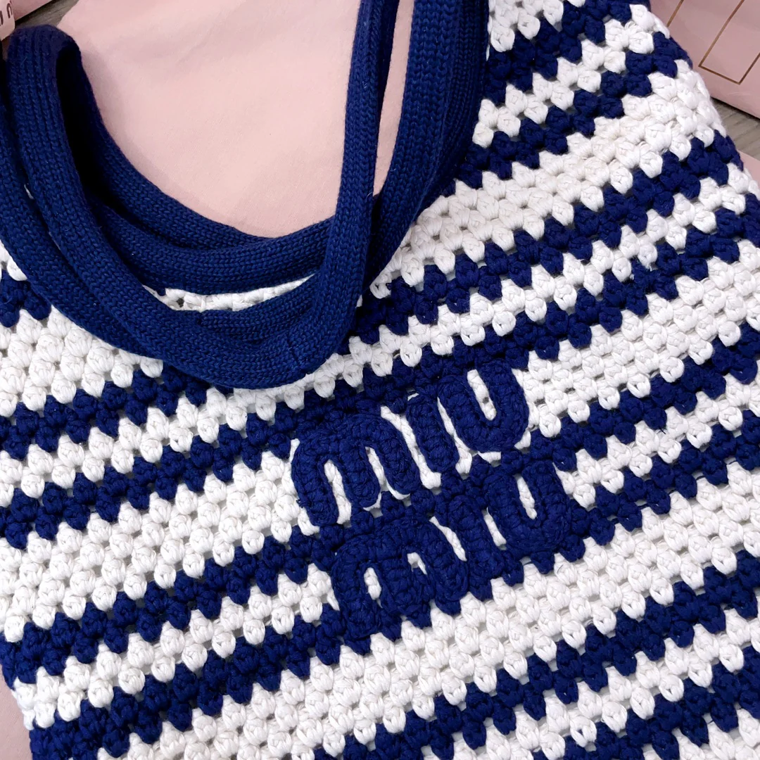 Плетеная полосатая сумка-тоут Miu Miu 5bg231