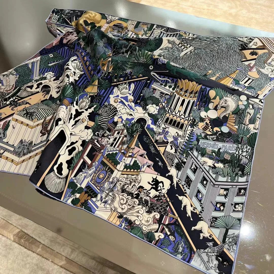 Hermes - Шёлковый шарф ?Зверополис? 90 см