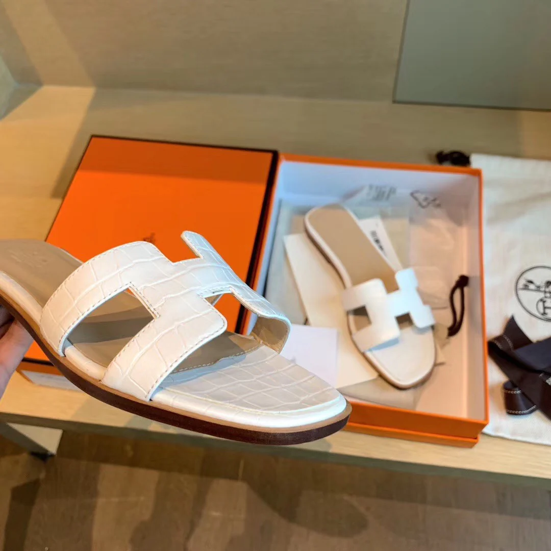 Классические тапочки Hermes H - белый с текстурой камня