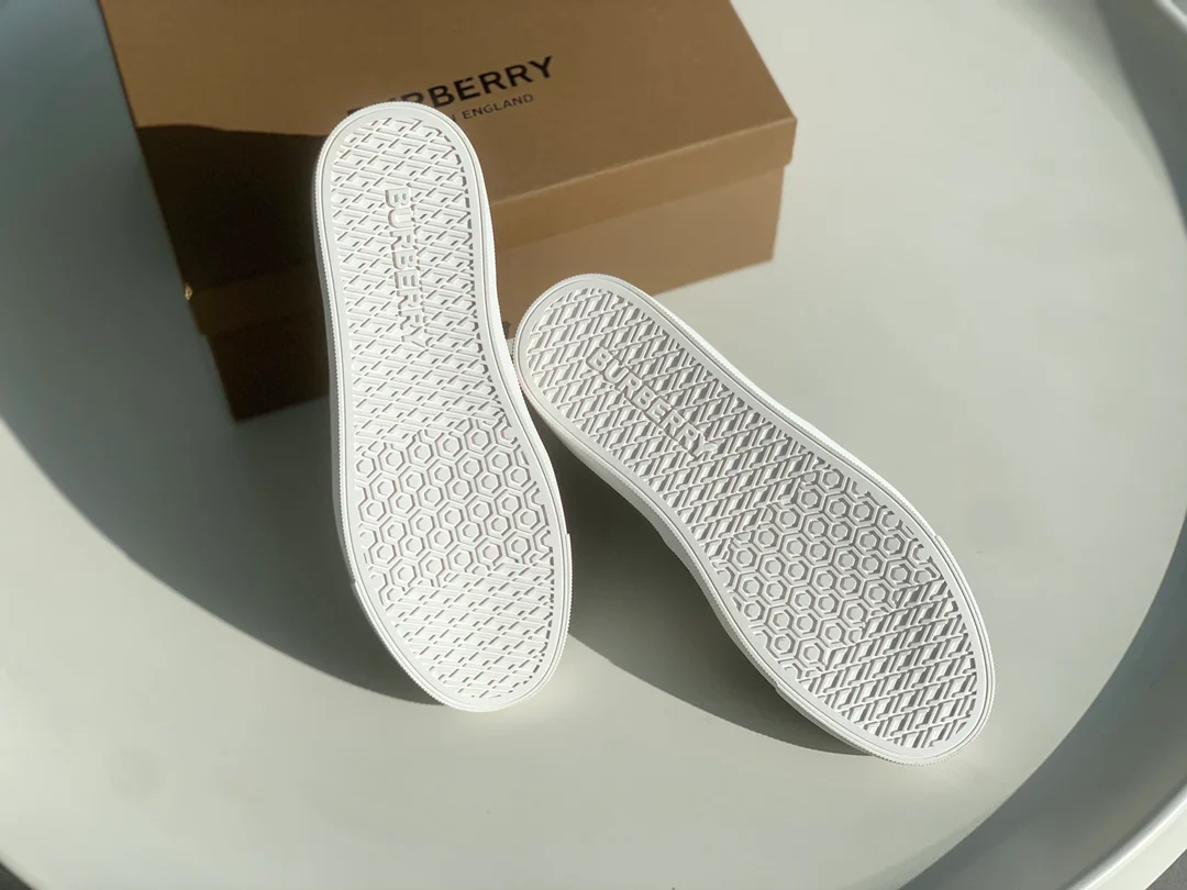 Повседневные балетки Burberry - парный стиль - клетчатые туфли Black Tail