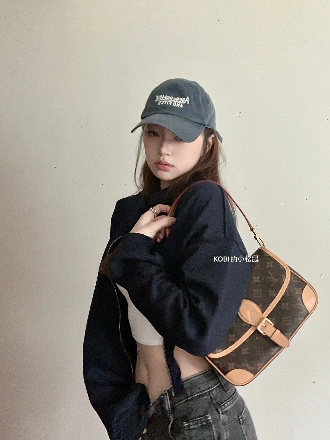 Сумка-багет m45985-LV-diane - наплечная/кроссбоди