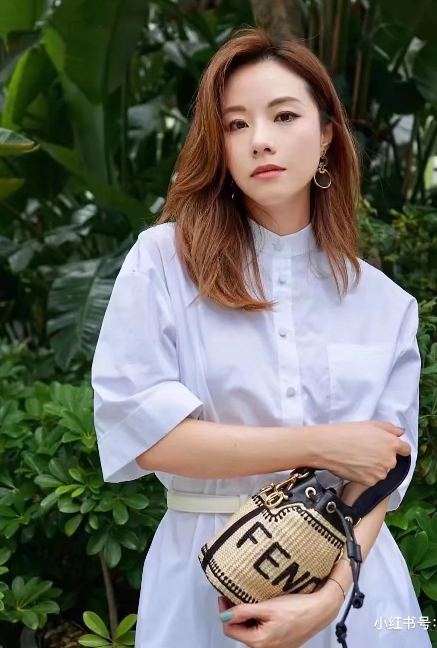 Сумка Fendi Montresor - Соломенная сумка-ведро