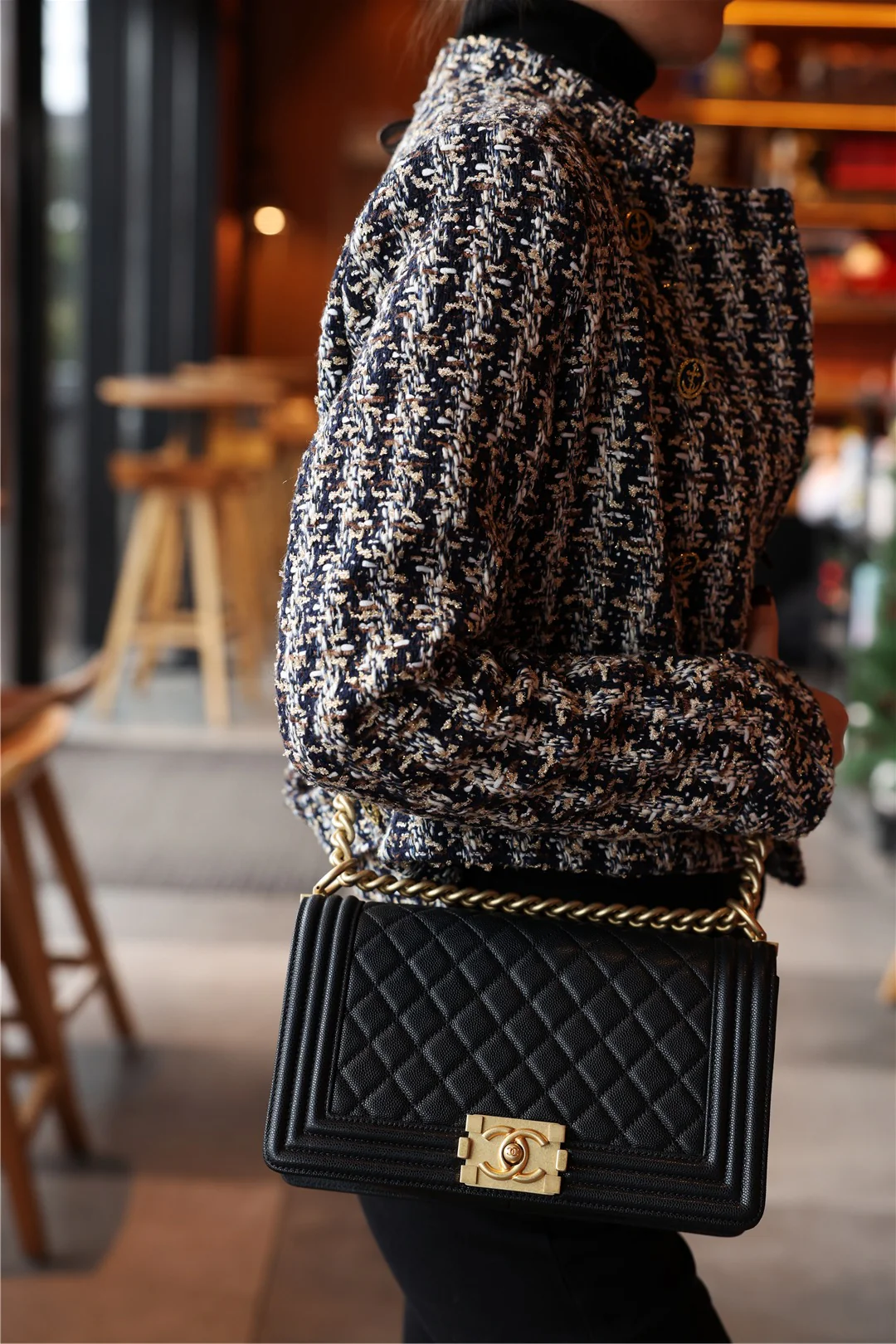 Chanel Boy 25cm - Body Sharing