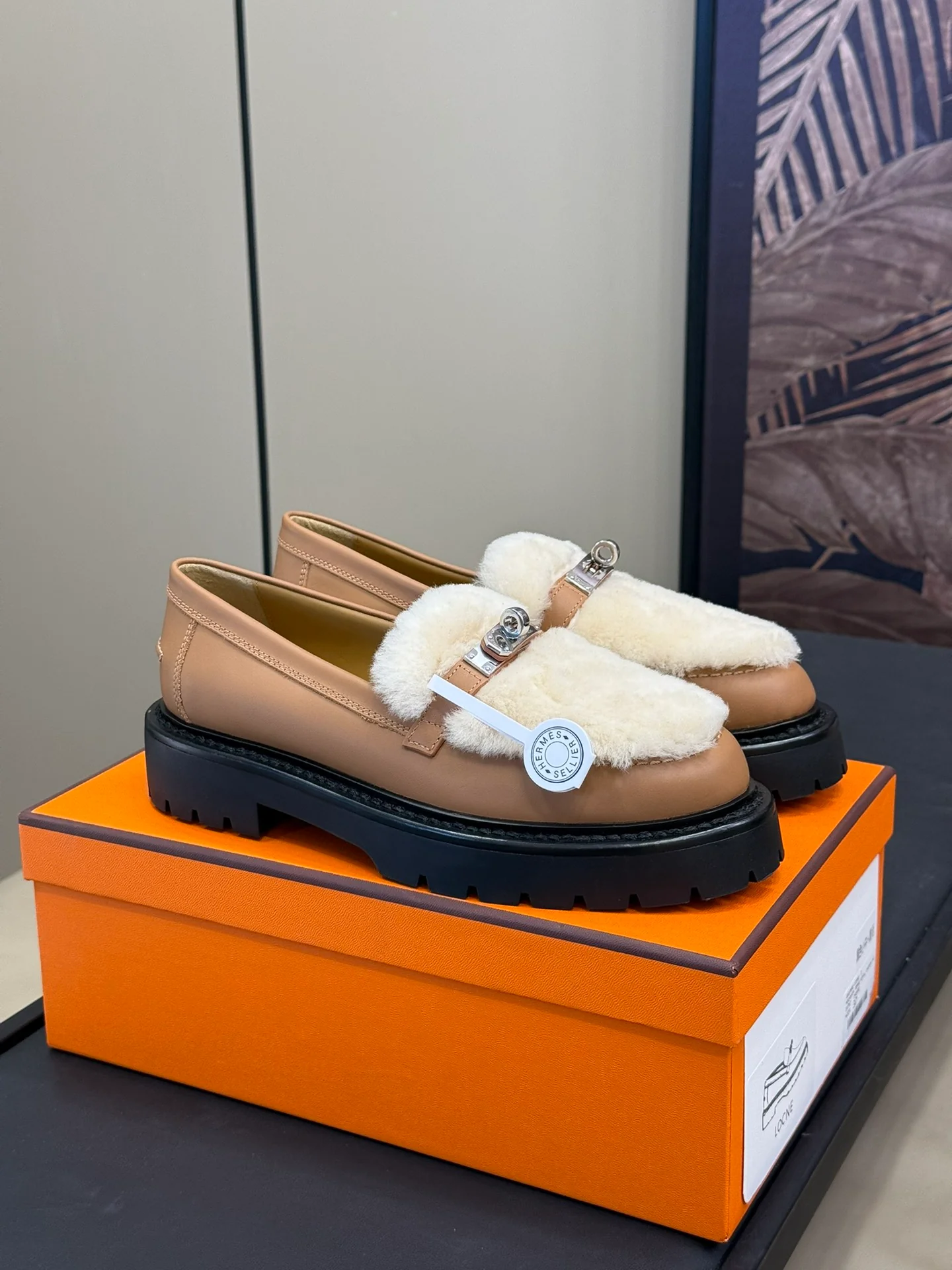 Меховые лоферы Hermes 2024 - Кофейный цвет