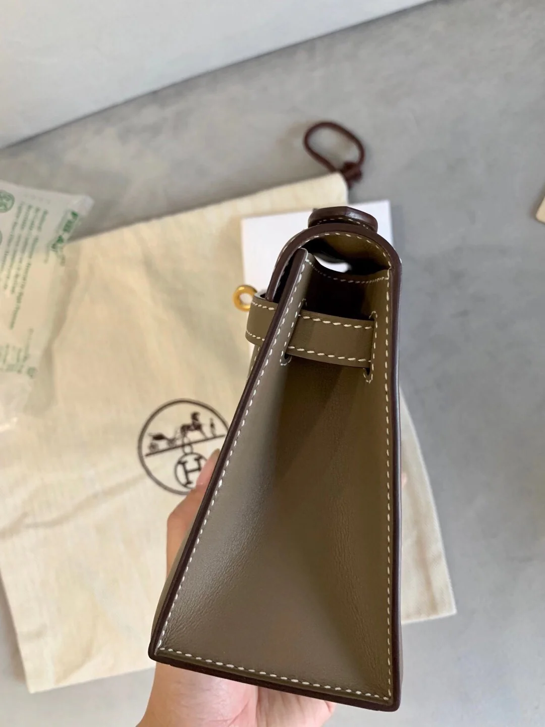 Hermes Kelly Mini 1st Generation 22 Swift Elephant Grey Gold Buckle