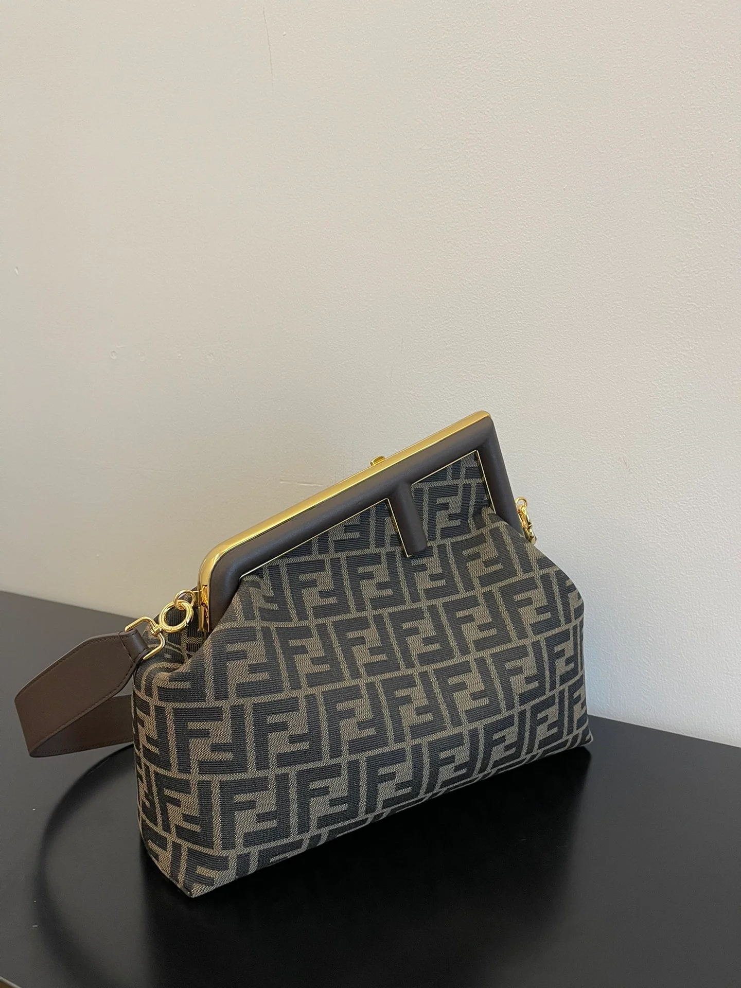 Сумка Fendi First Handbag - Большая - Монограммная канва
