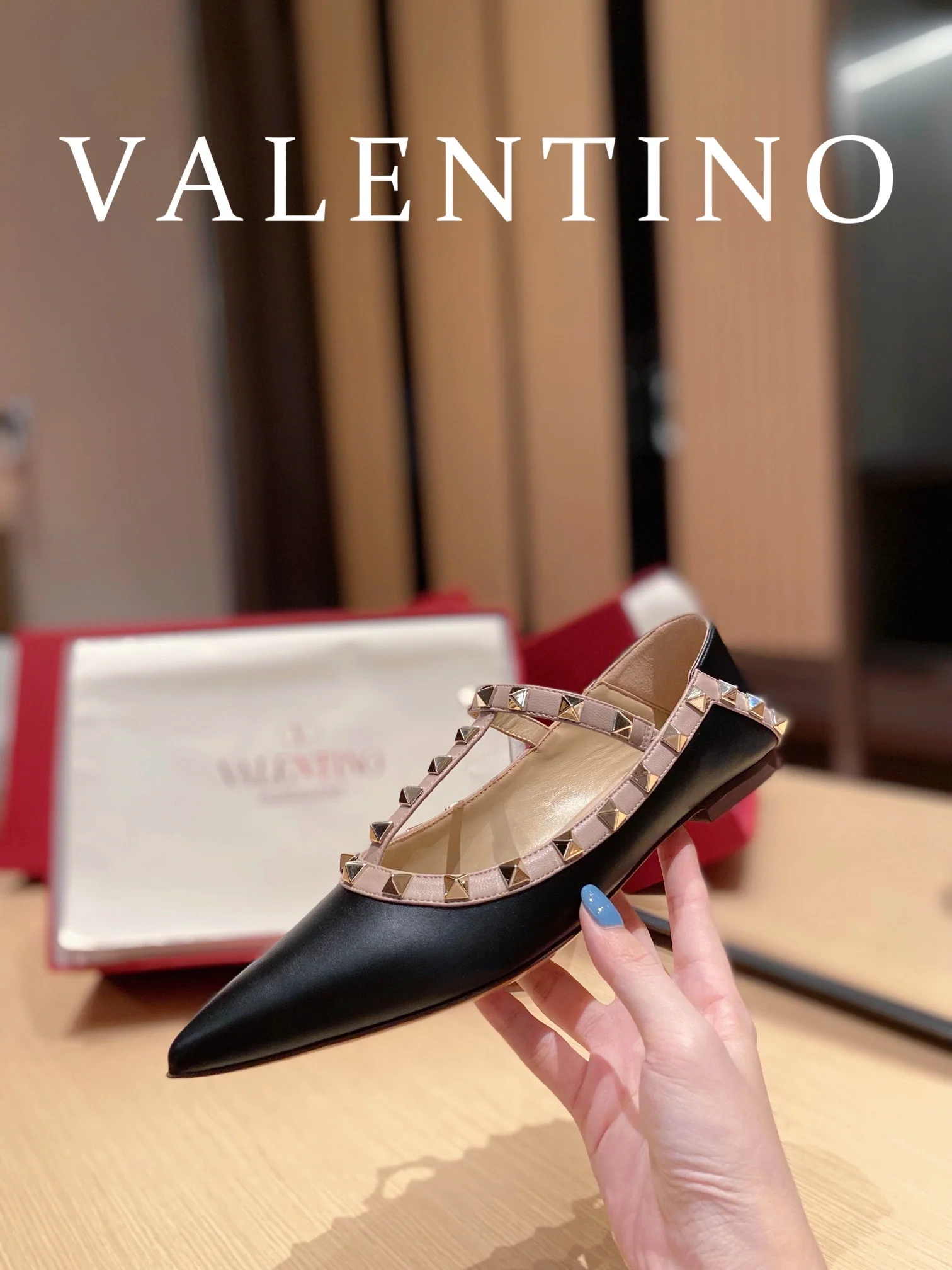 балетки Valentino с острым носком