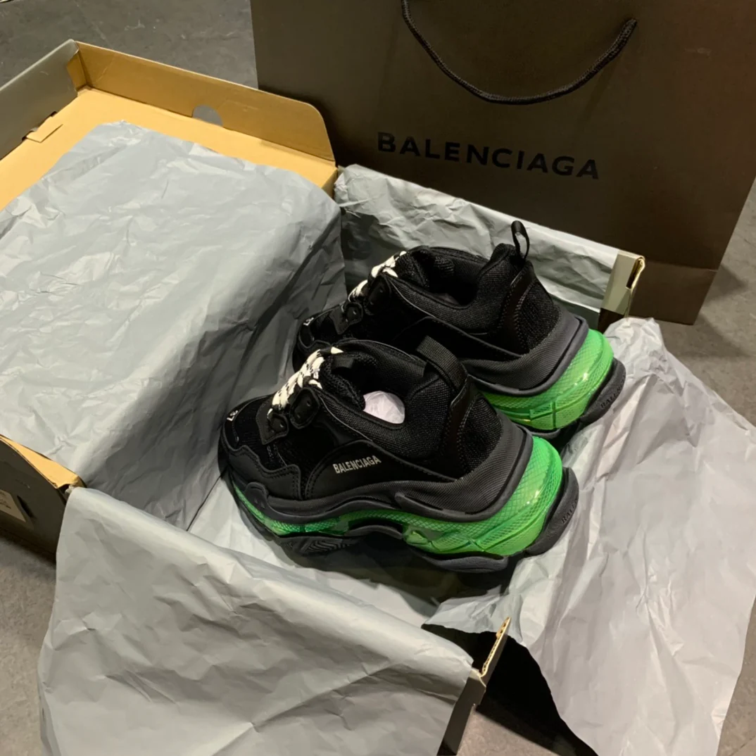 Li Shi - Dad Shoes - Air Cushion Sole - Black and Green