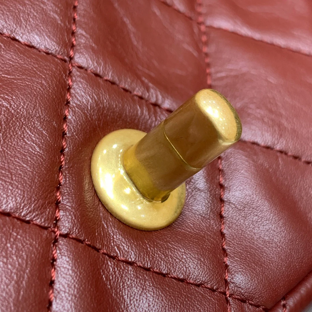 Лимитированная коллекция Chanel осень/зима 2020: сумка Pearl CF.